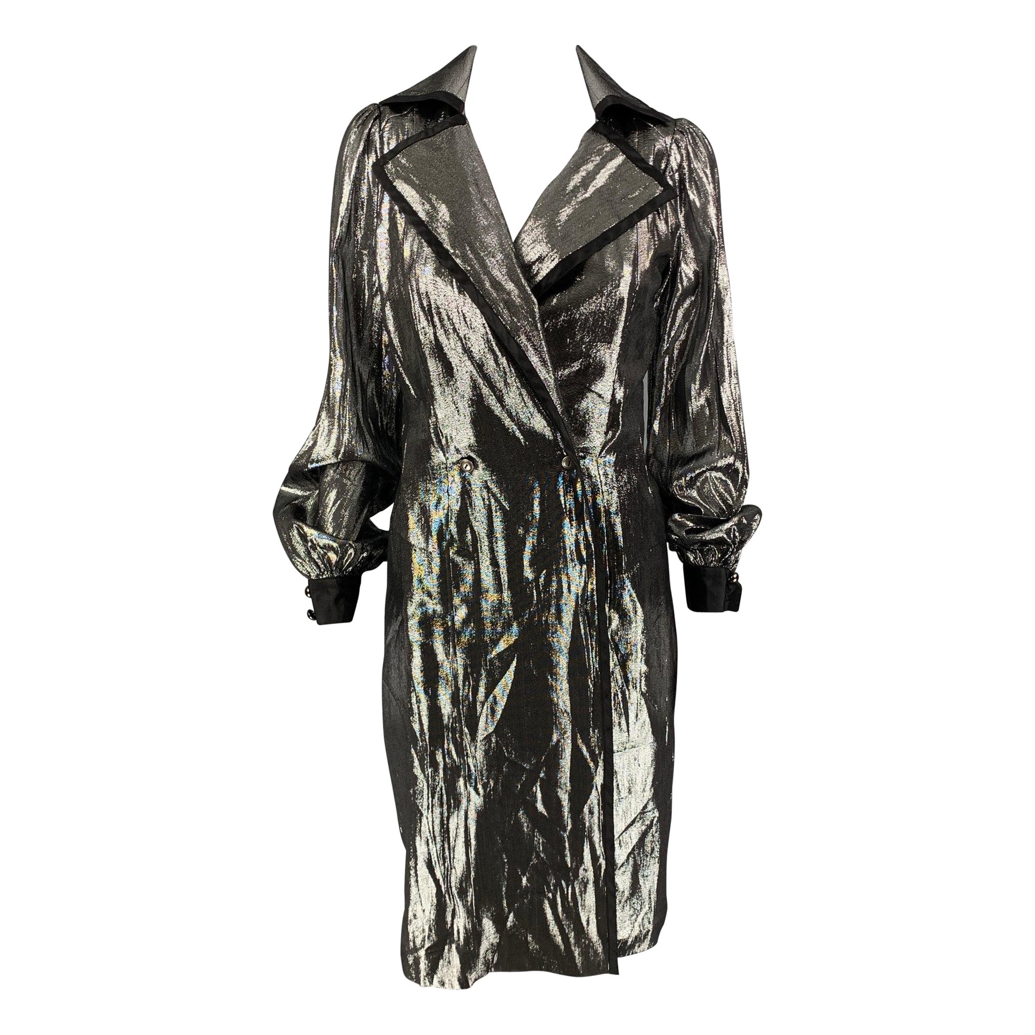 BILL BLASS Taille 2 Silver Black Silk Metallic Double Breasted Coat en vente