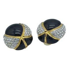 Retro Essex Clip-on Earrings