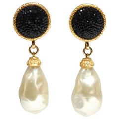 1990s Deanna Hamro Black Crystal Diamente Gold Tone Earrings