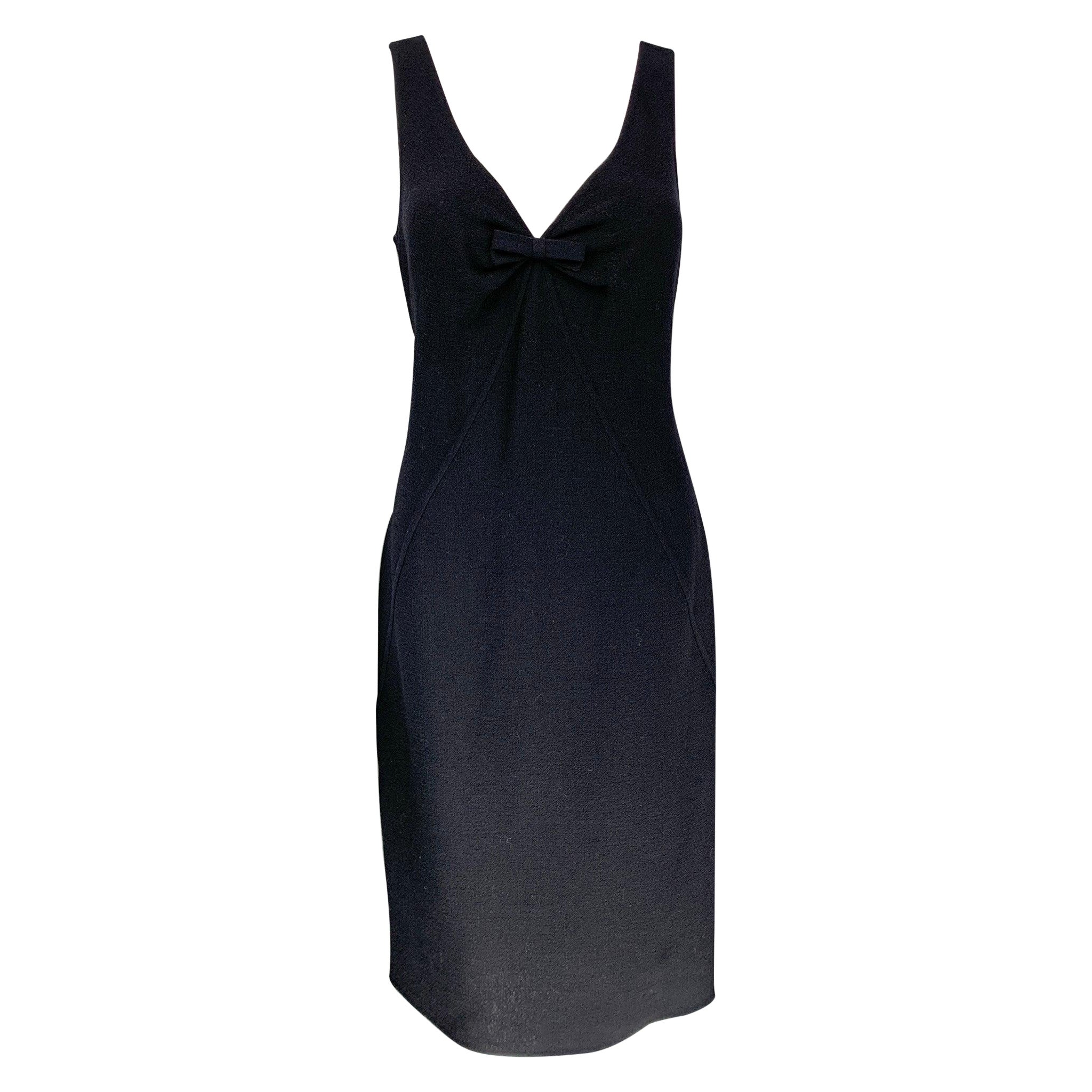 OSCAR DE LA RENTA Size 8 Navy Wool Sleeveless Dress For Sale