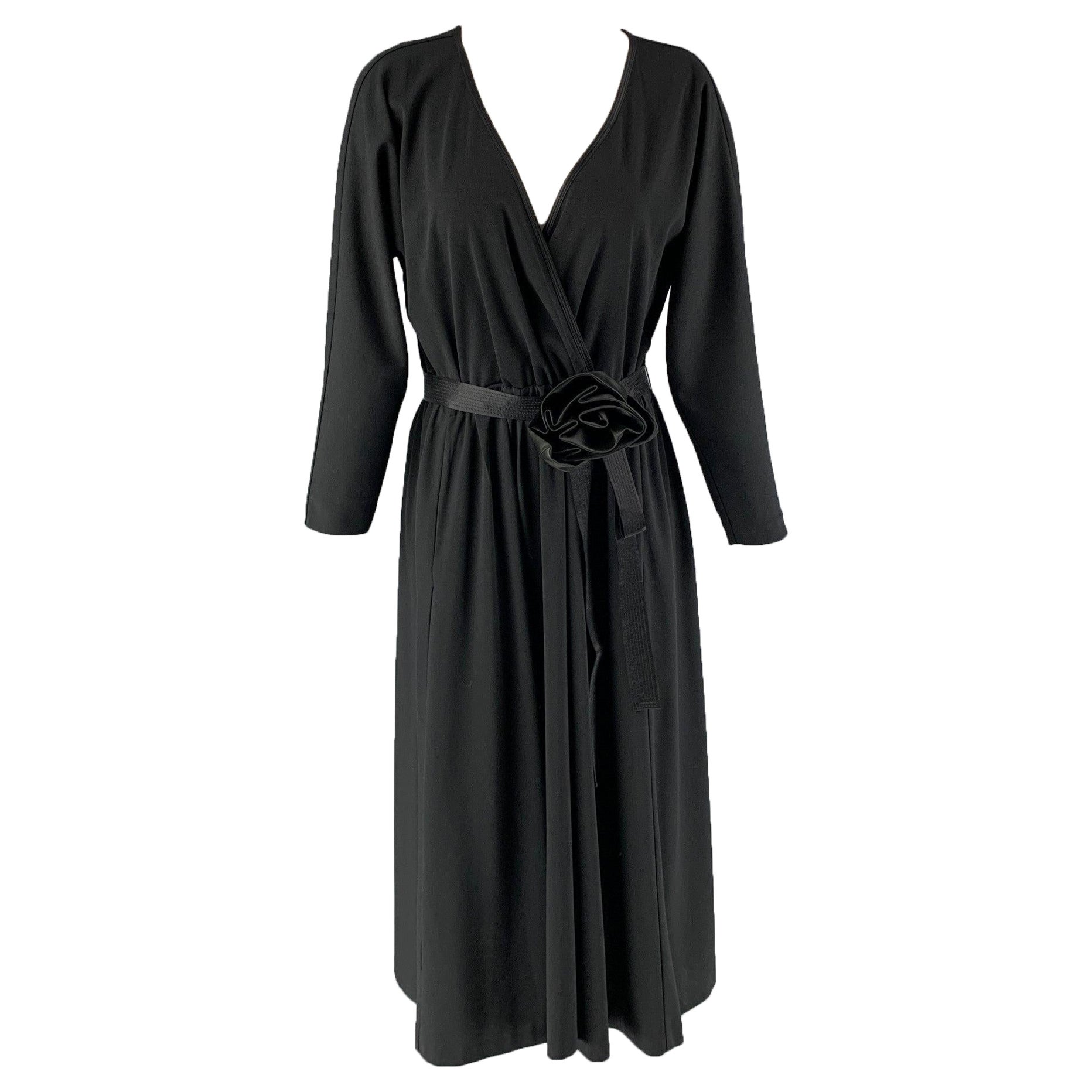 MARC JACOBS Size 4 Black Polyester Solid Belted Dress For Sale
