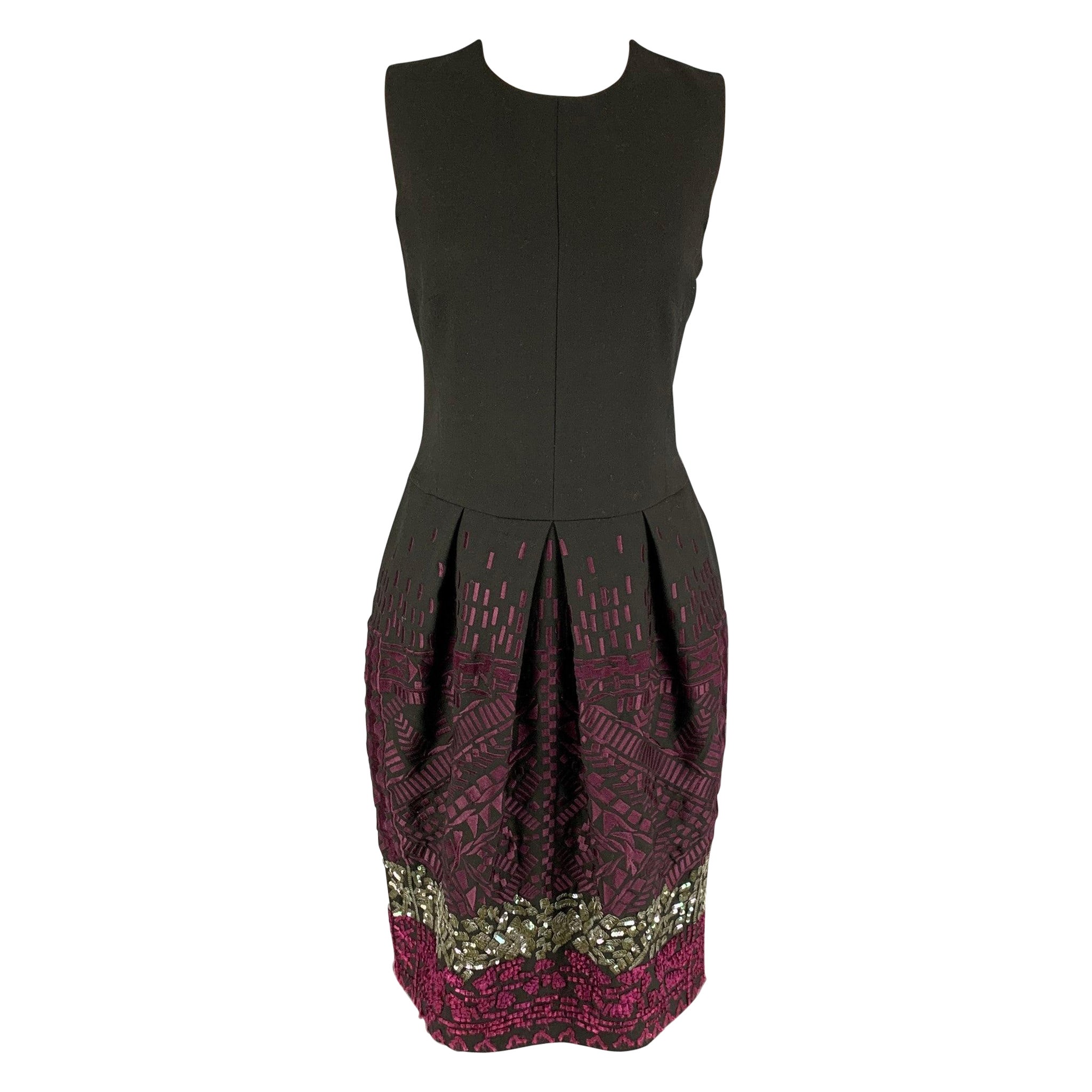 ETRO Size 8 Charcoal Wool Embroidered Shift Dress For Sale