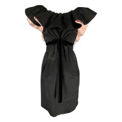 Robe de défilé MARC JACOBS, taille 6, en soie noire, rose pâle et dos nu