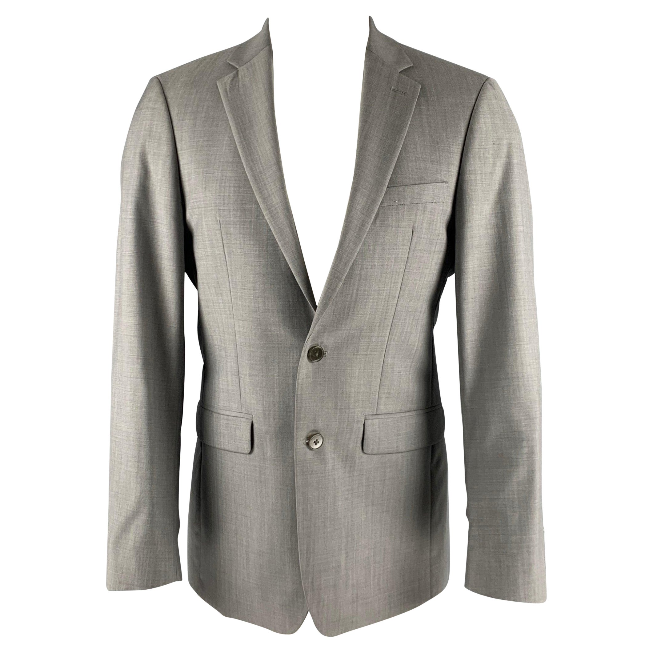 CALVIN KLEIN - Manteau de sport en laine gris à revers clouté, taille 38 en vente