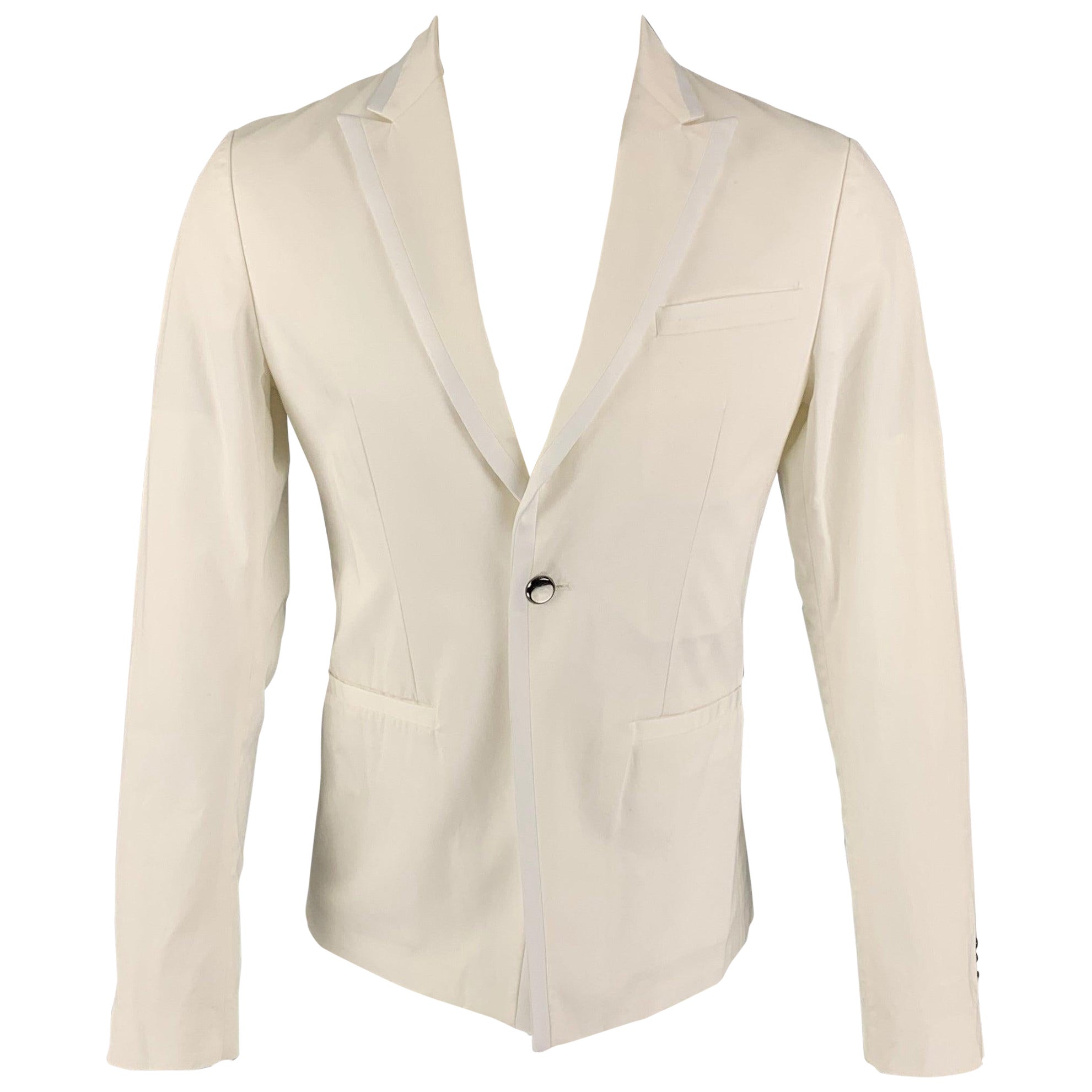 JUST CAVALLI Size 38 White Cotton Peak Lapel Sport Coat For Sale