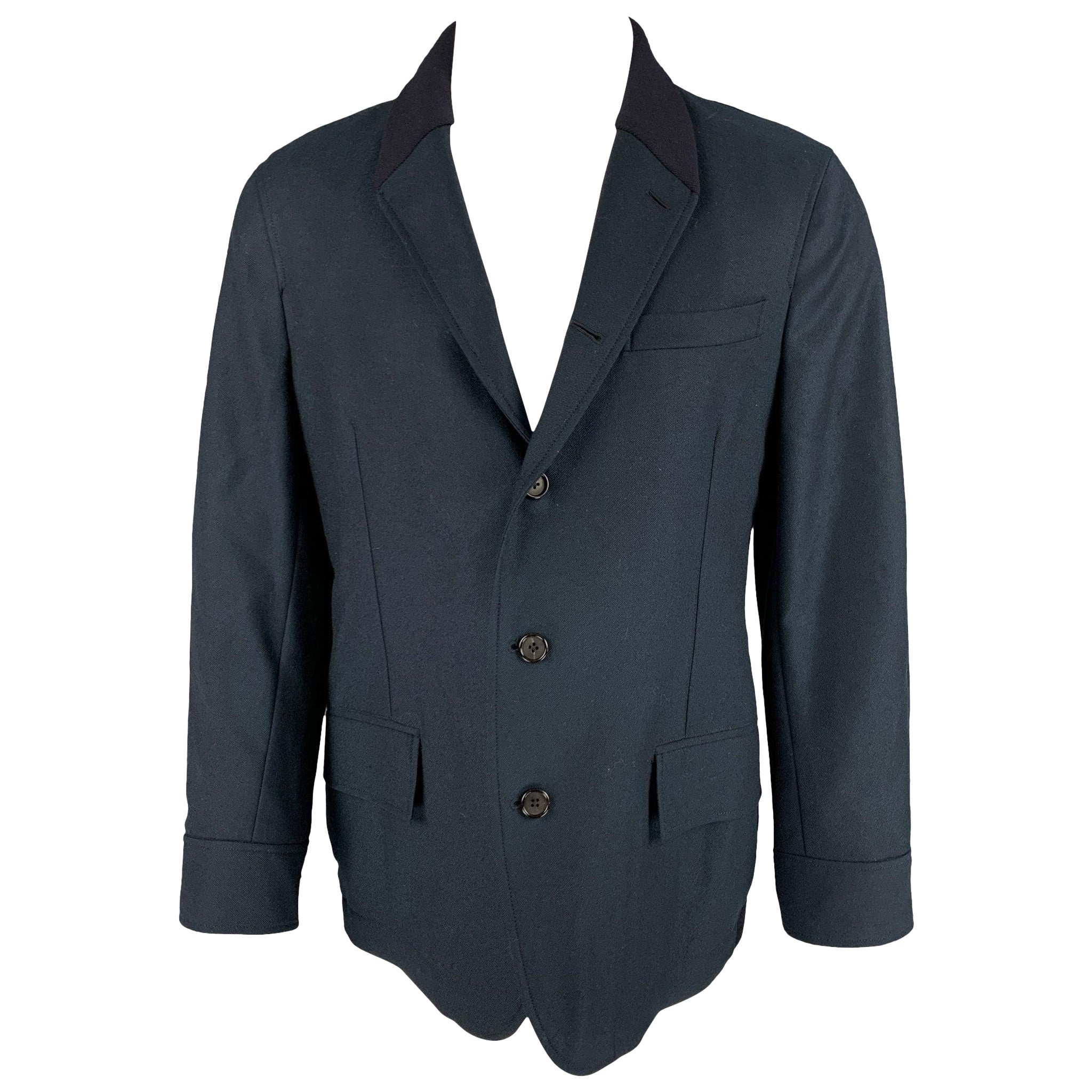 ALEXANDER MCQUEEN Manteau de sport hybride à col châle en laine bleu marine, taille 44 en vente
