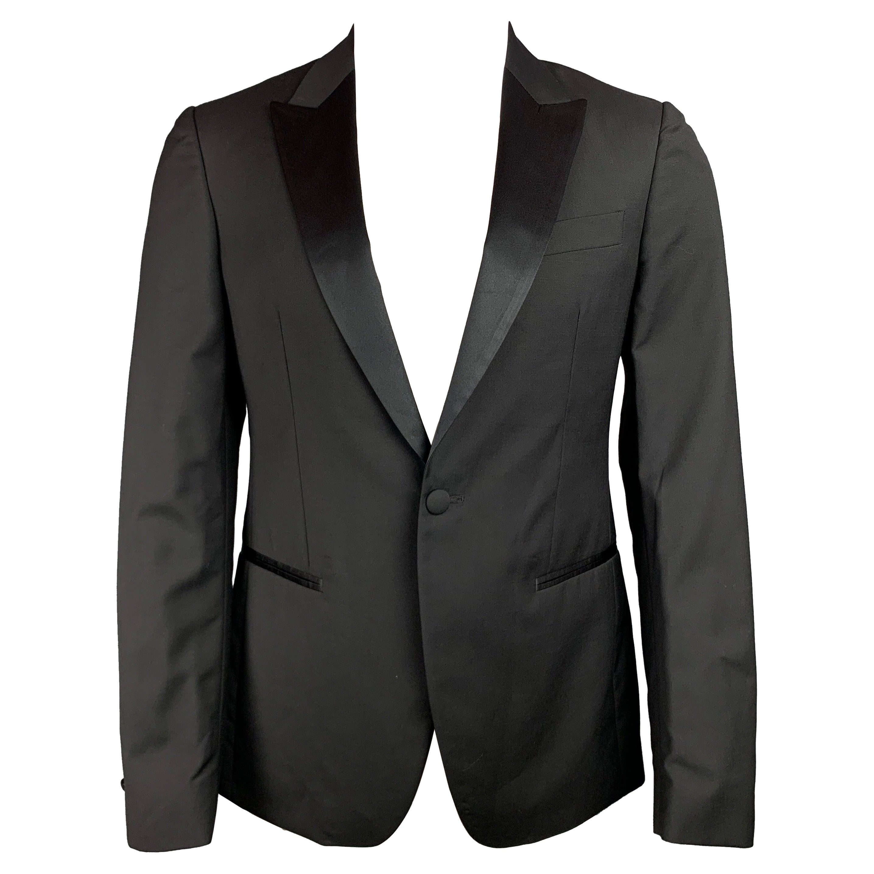JOHN VARVATOS Size 38 Regular Black Wool / Mohair Peak Lapel Sport Coat For Sale