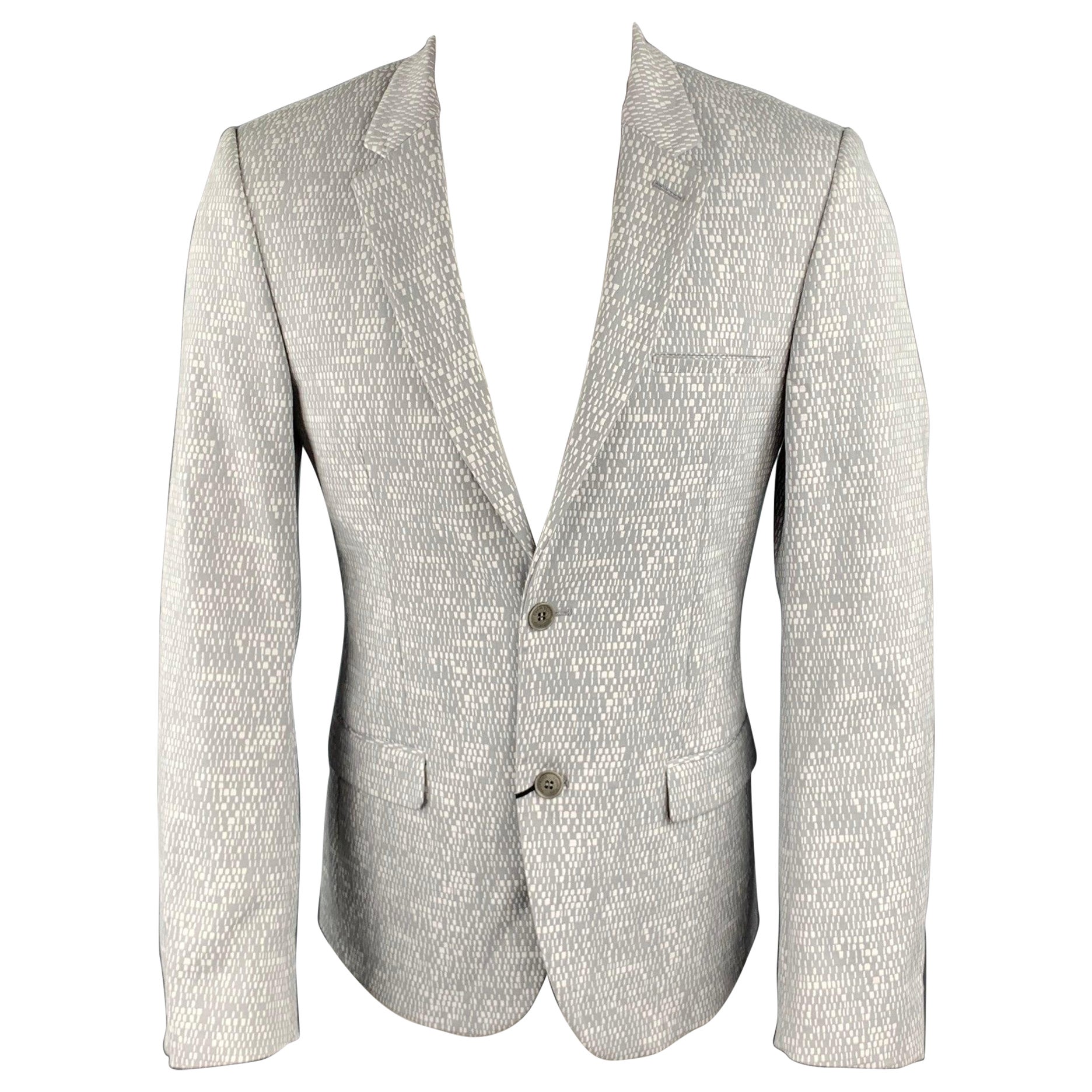 CALVIN KLEIN COLLECTION Size 36 Grey & White Woven Notch Lapel Sport Coat For Sale