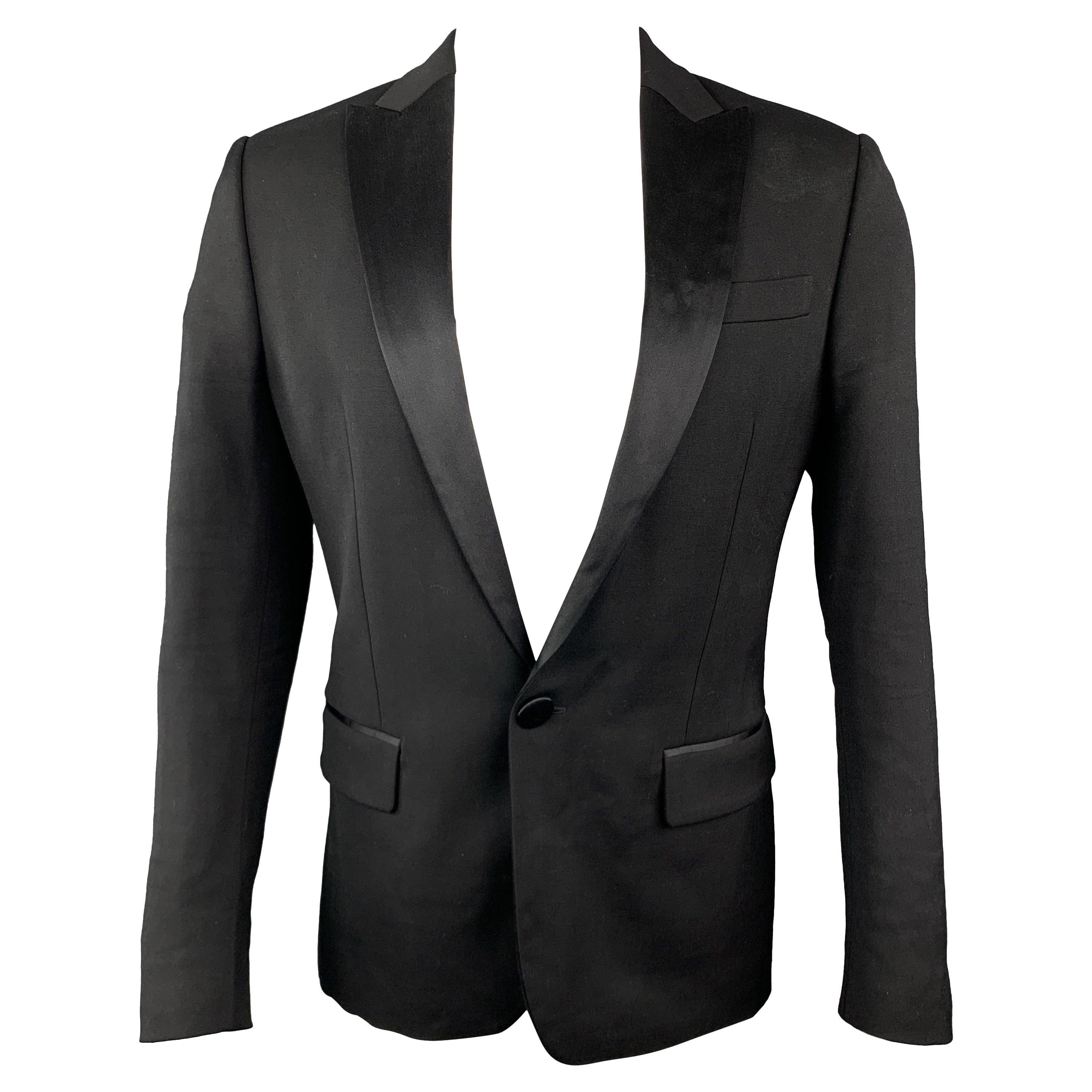 DSQUARED2 Size 40 Black Wool Blend Satin Peak Lapel Tuxedo Jacket For Sale
