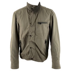 Veste coupe-vent vert olive taille M