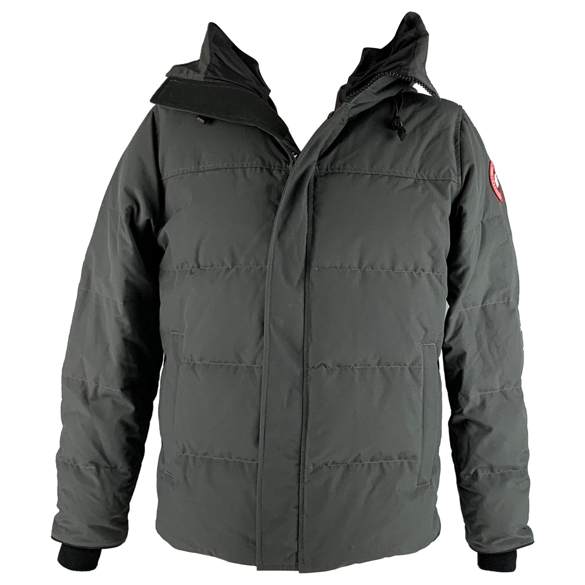 CANADA GOOSE Size XL Grey Quilted Polyester Cotton Hooded Jacket For Sale