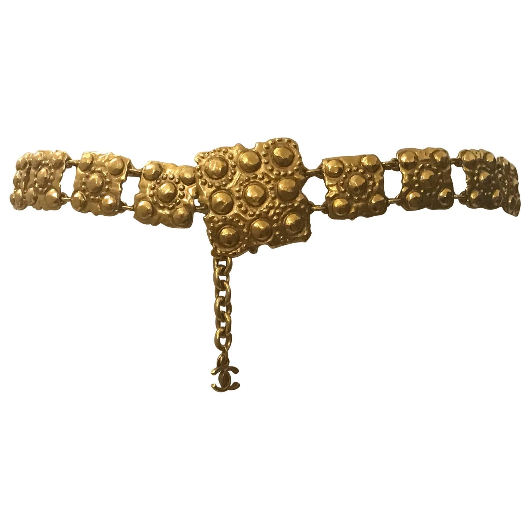 Chanel Vintage Gold Chain Belt Hanging CC Logo Square Medallions, 1980s 