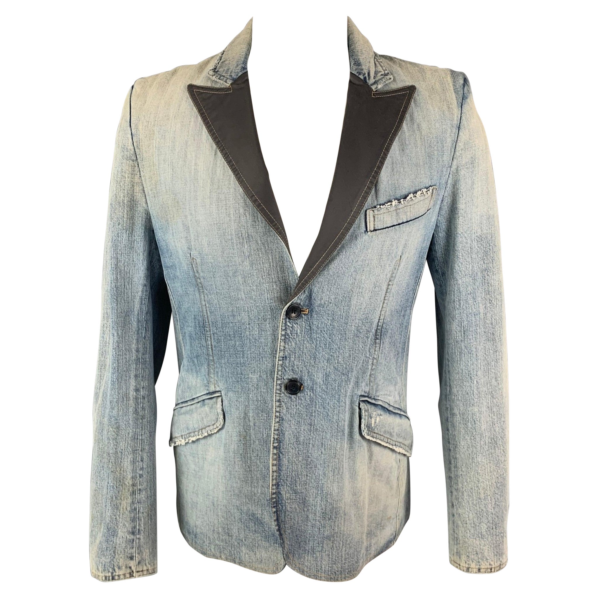 D&G by DOLCE & GABBANA Size 40 Blue Distressed Denim Jacket For Sale