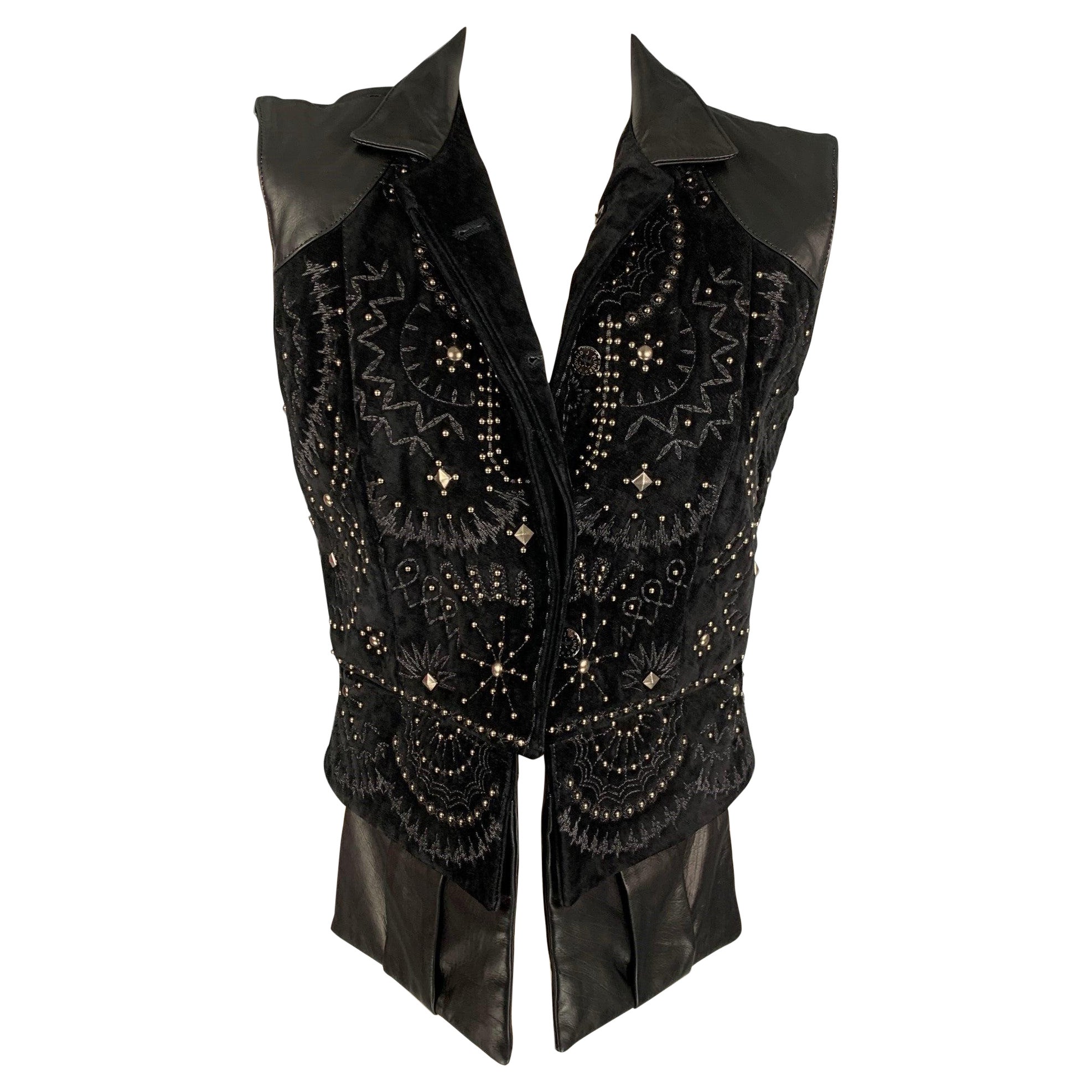 DONALD J PLINER Size One Size Black Leather Studded Buttoned Vest For Sale