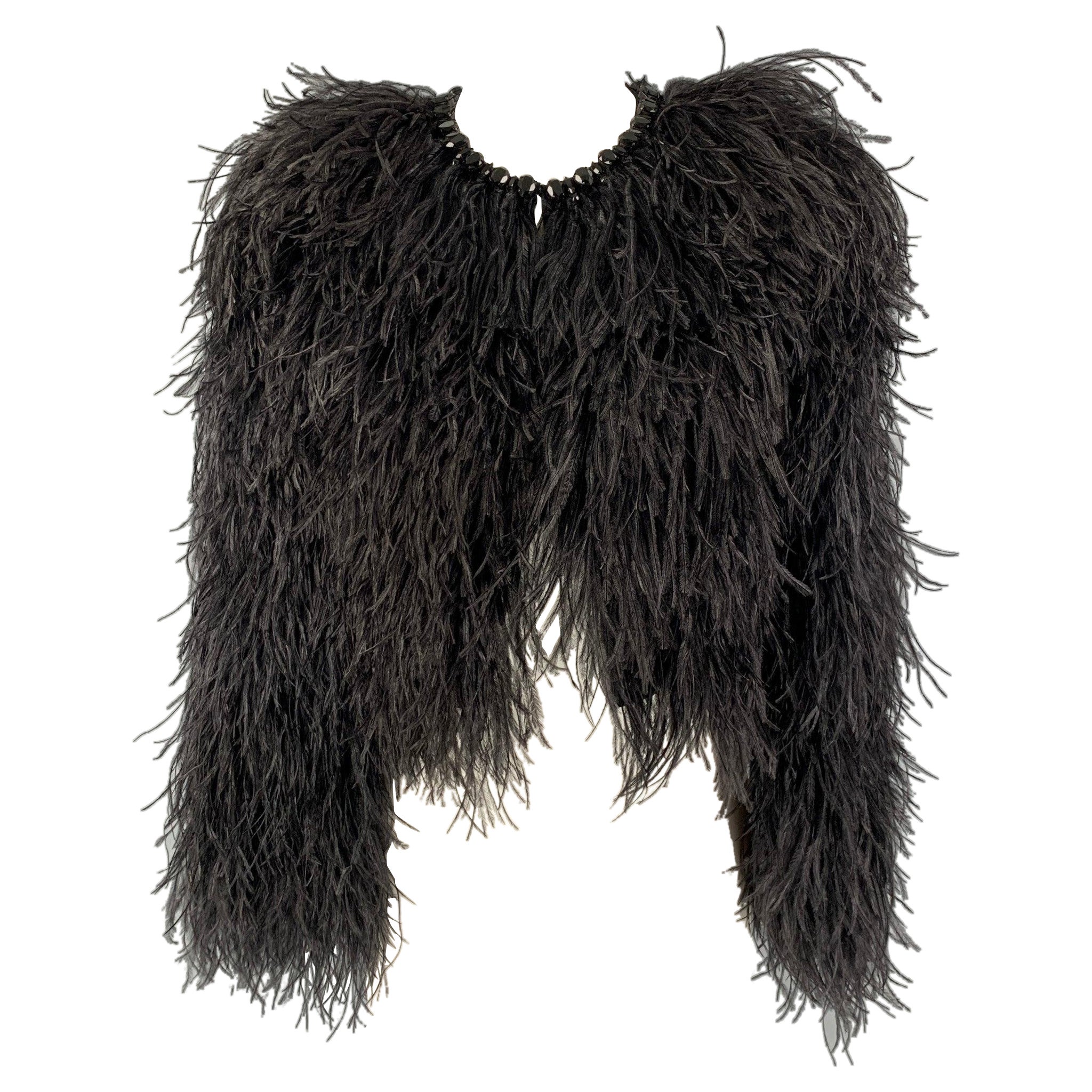 Veste courte Givenchy en soie noire à plumes et autruche, taille 4 en vente