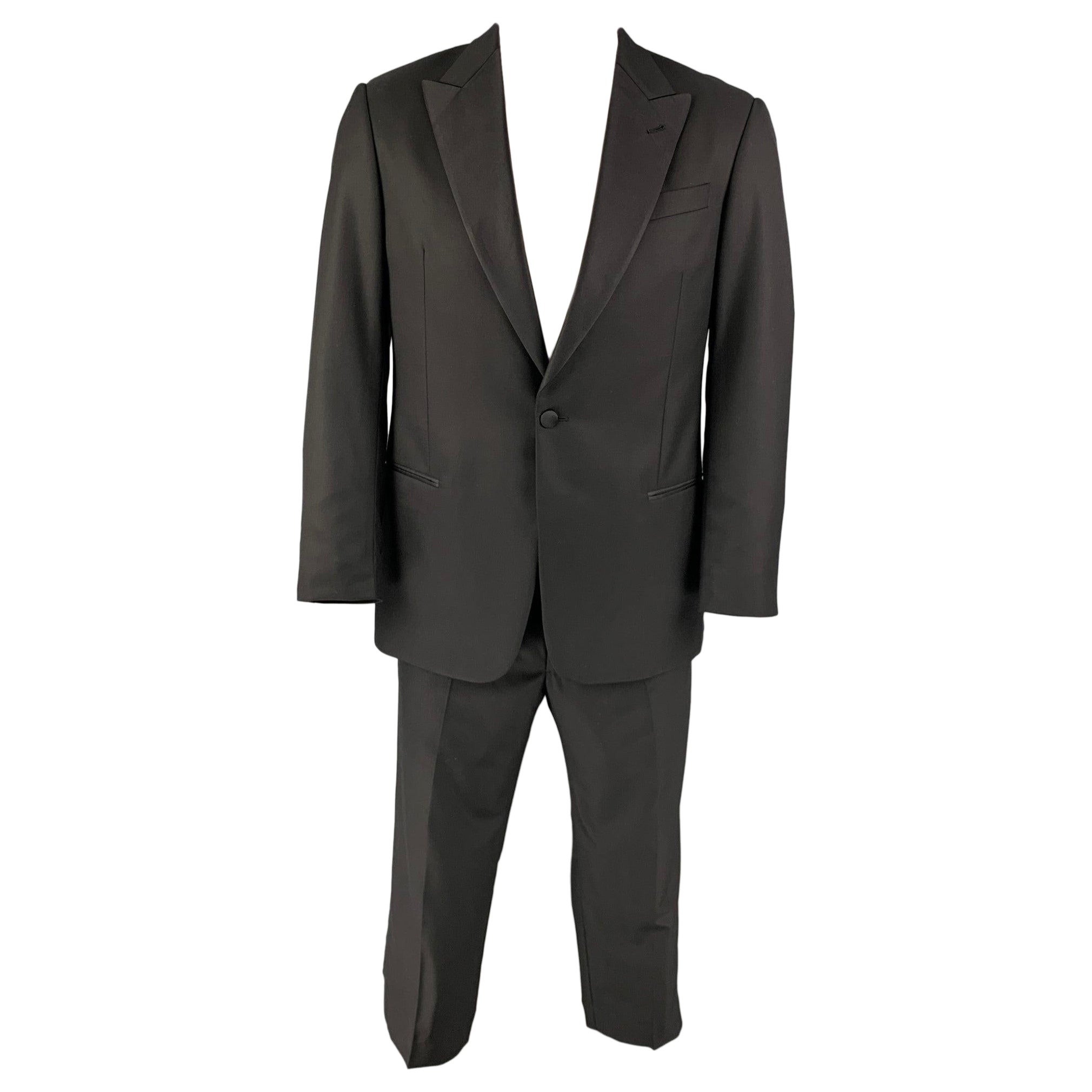 GIORGIO ARMANI Size 42 Black Wool Peak Lapel Tuxedo Suit