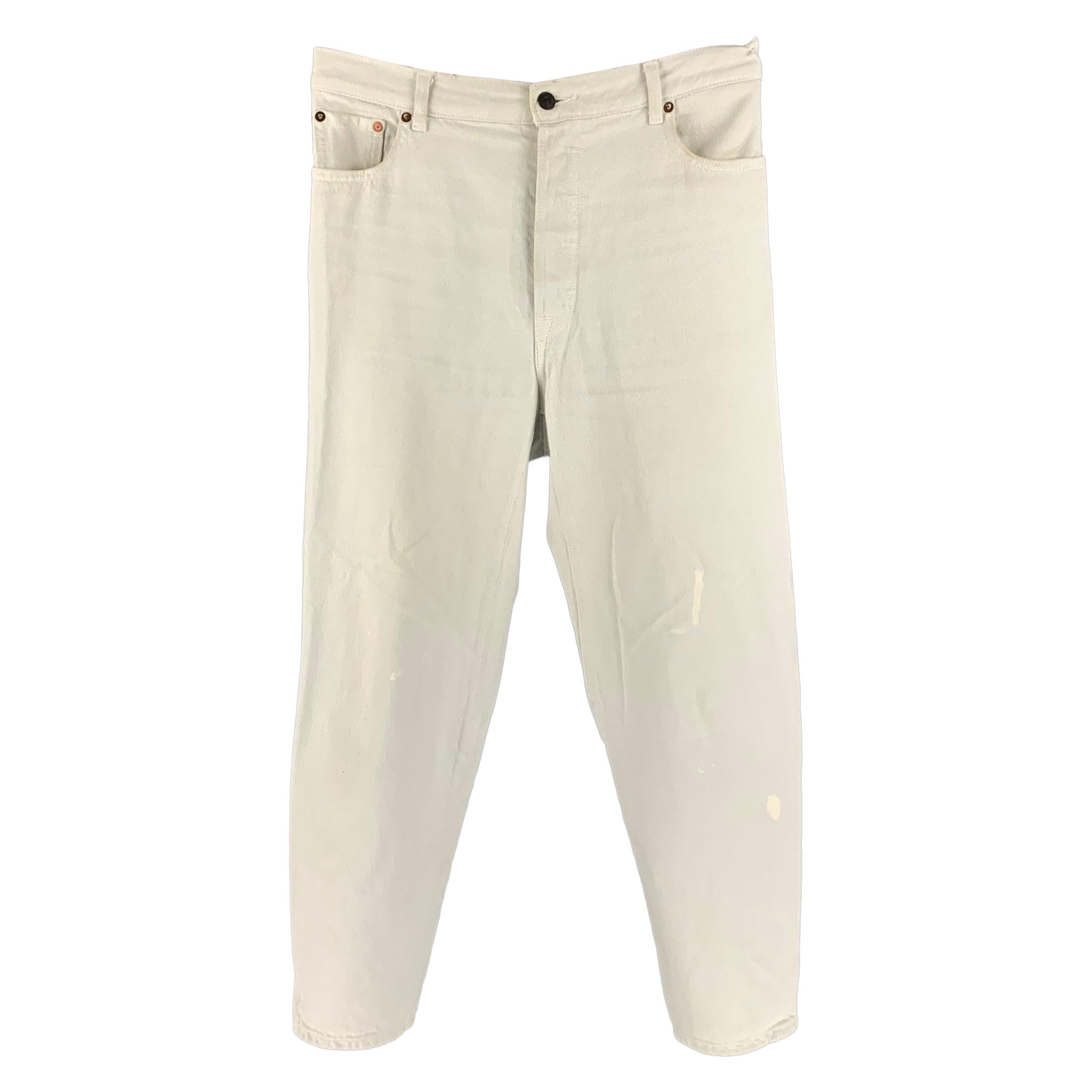 VETEMENTS Size 32 White Light Blue Cotton Button Fly Jeans For Sale