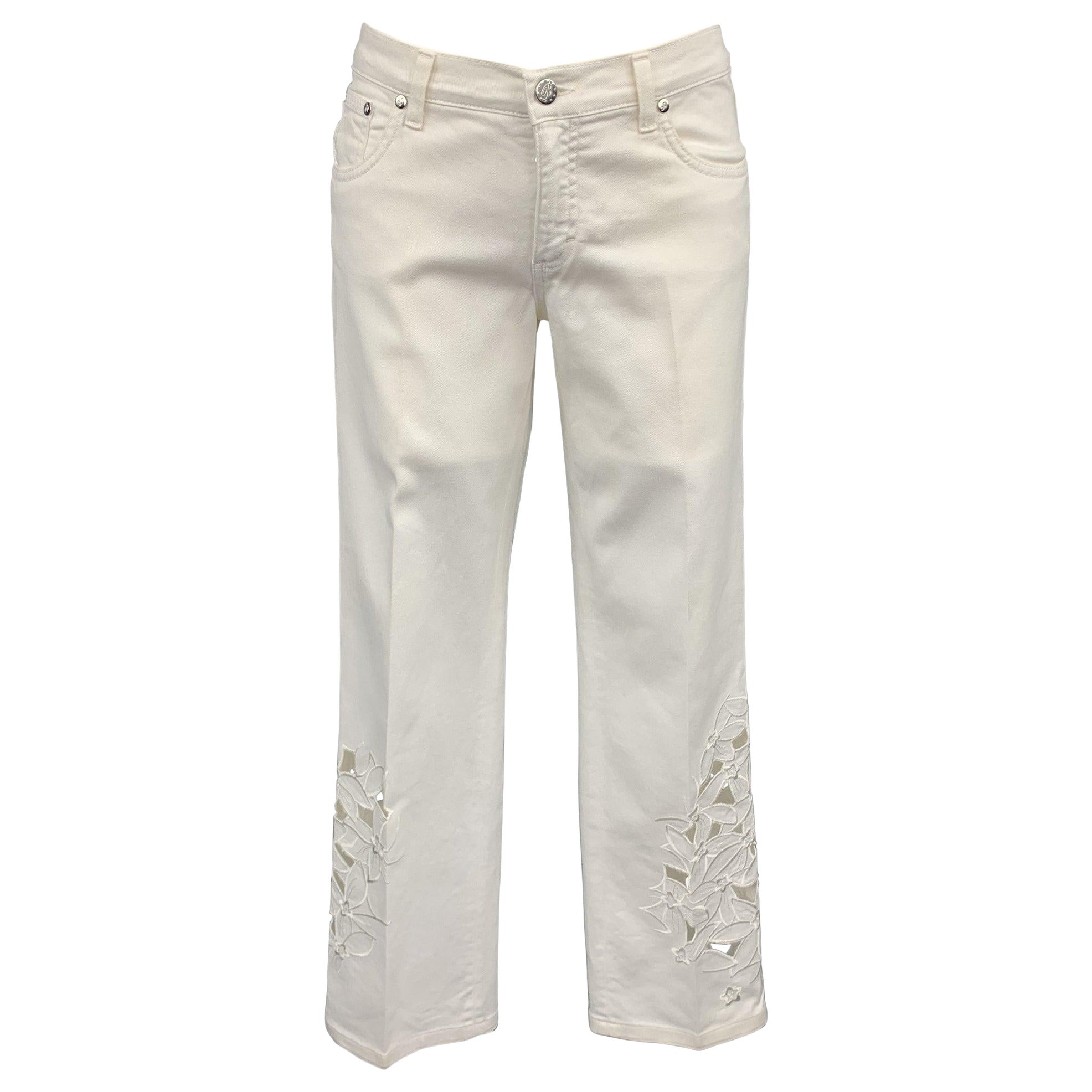 BLUMARINE Size 4 White Denim Embroidered Cut Out Jeans For Sale