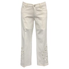 BLUMARINE - Jean en jean blanc brodé avec découpes, taille 4