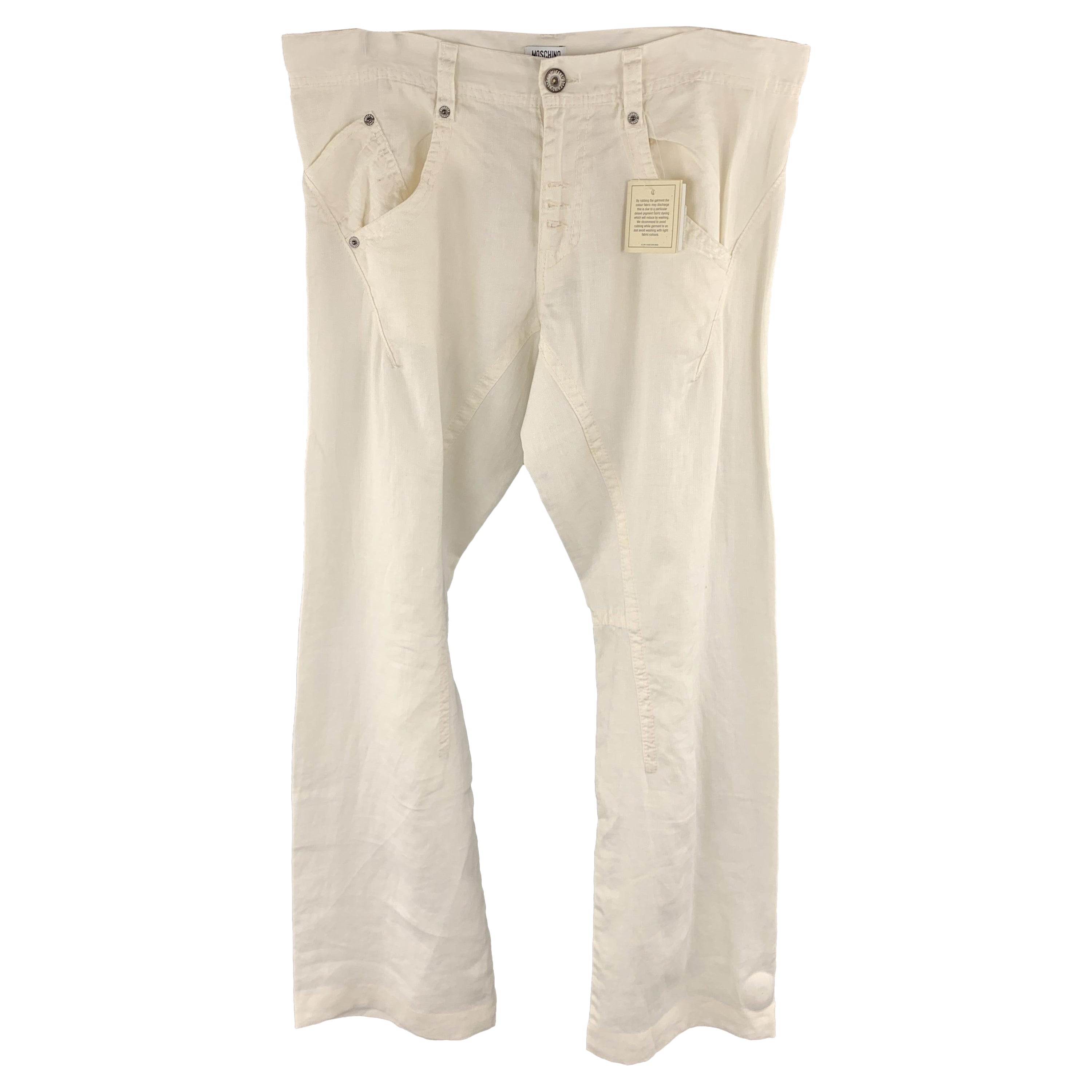 MOSCHINO JEANS Size 32 x 31 White Solid Linen Casual Pants For Sale