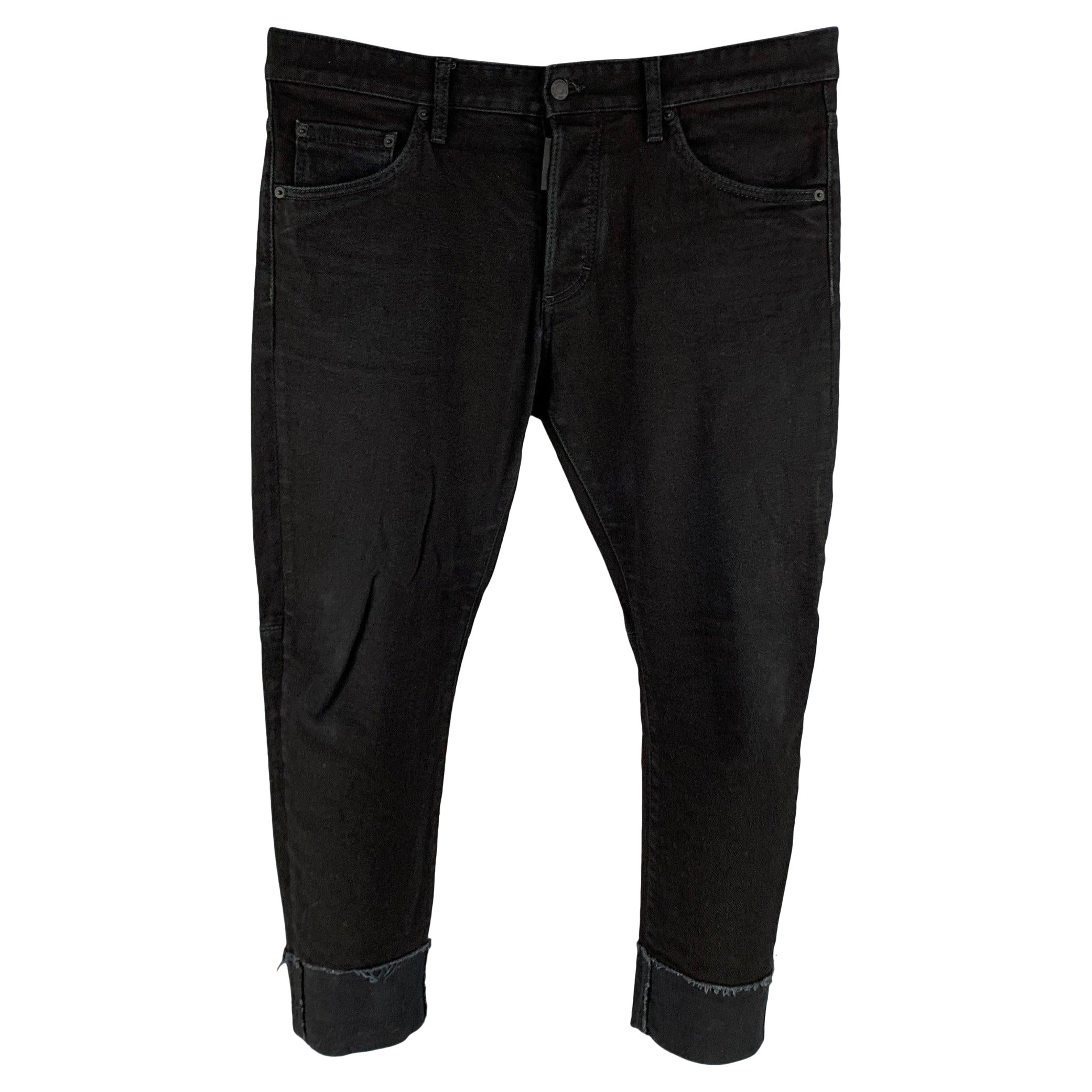 DSQUARED2 Size 34 Black Cotton Elastane Cropped Casual Pants For Sale