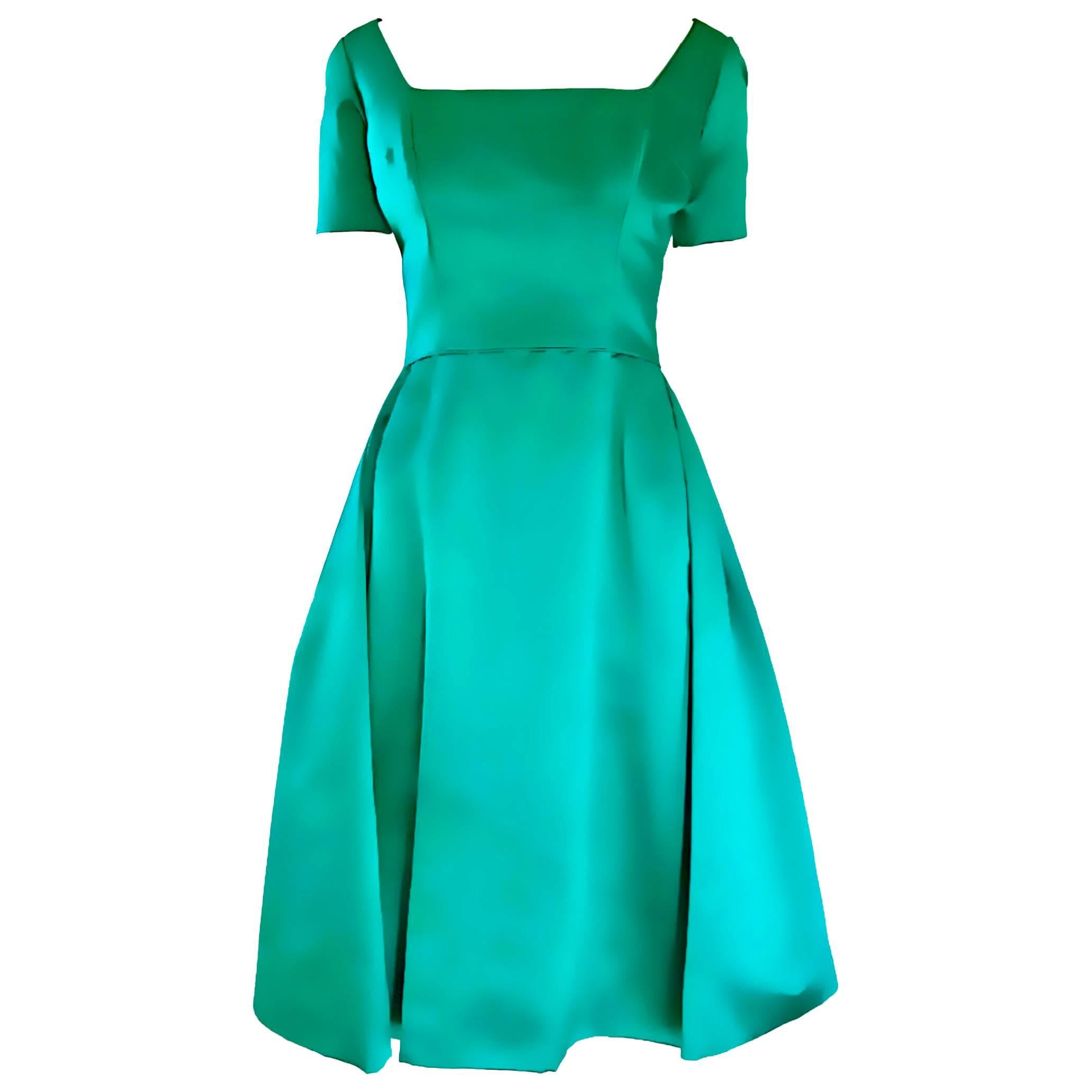 Beautiful 1950s Michael Novarese Kelly Green Silk Satin Fit n' Flare 50s Dress 