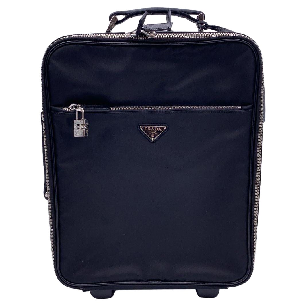 Prada Black Nylon Rolling Suitcase Wheeled Travel Bag Trolley en vente