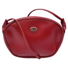 Gucci Vintage Red Leather Small Crossbody Messenger Bag