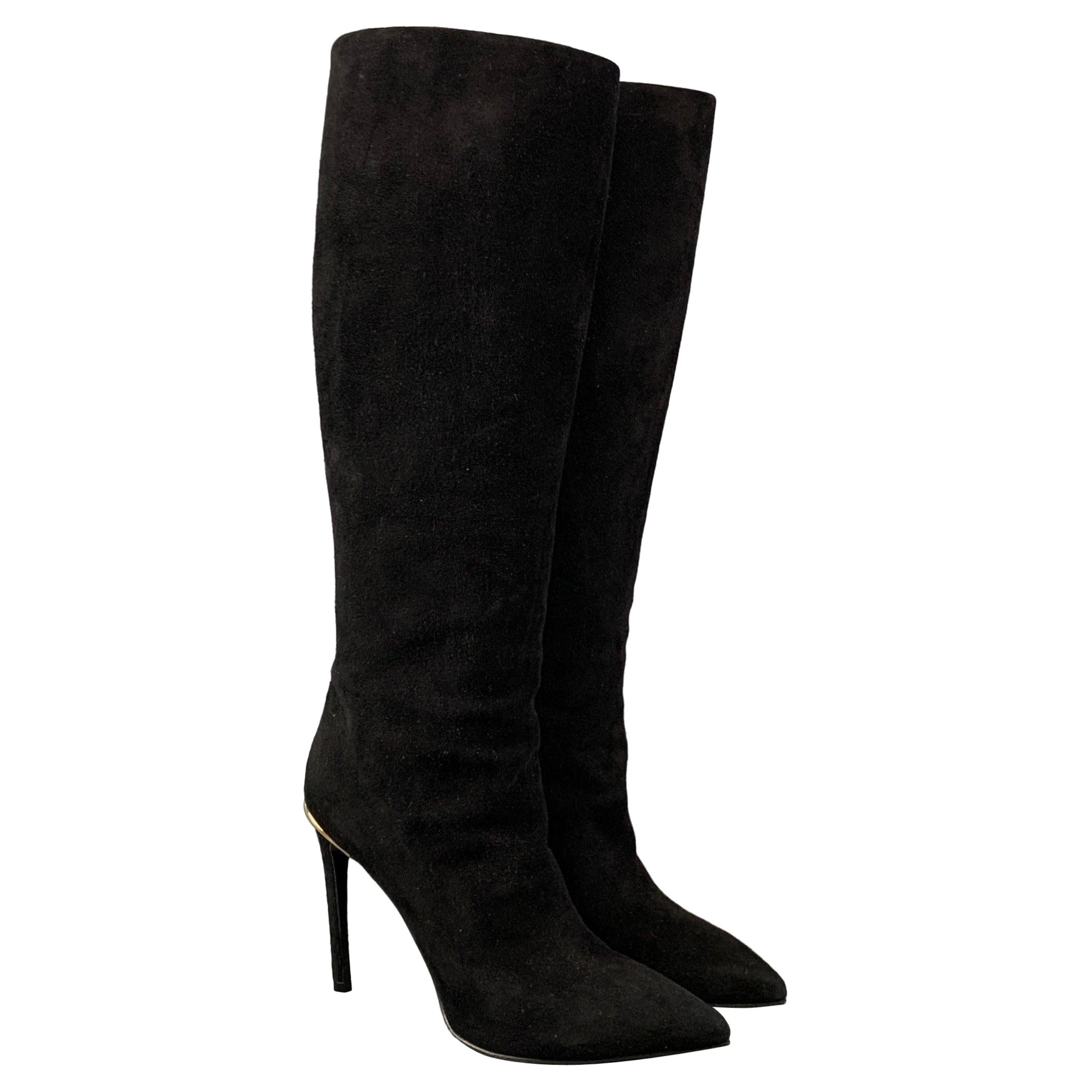 LOUIS VUITTON Size 7 Black Suede Pull On Boots For Sale