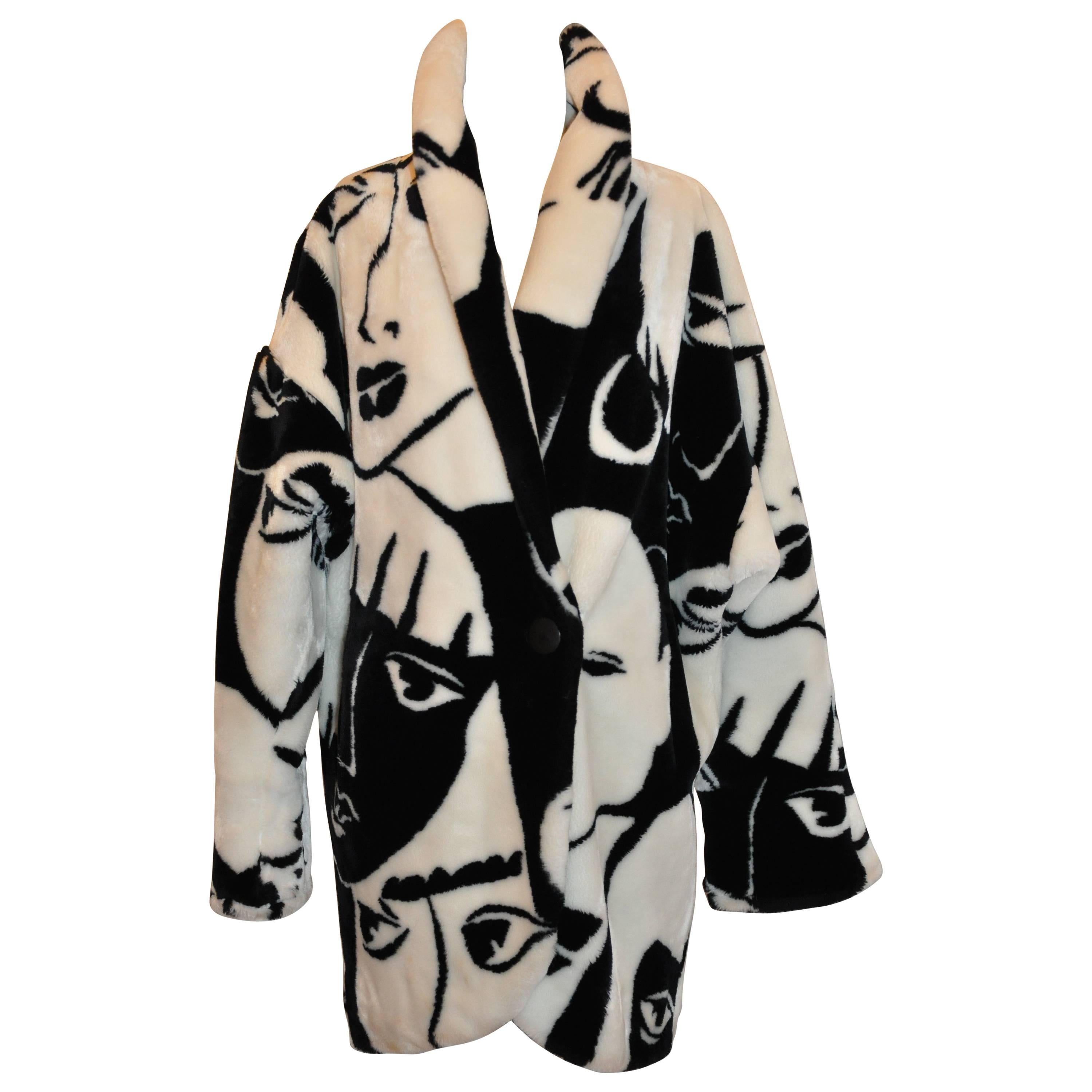 DonnyBrook Bold Black & White Abstract "Faces" Faux Fur Car Coat