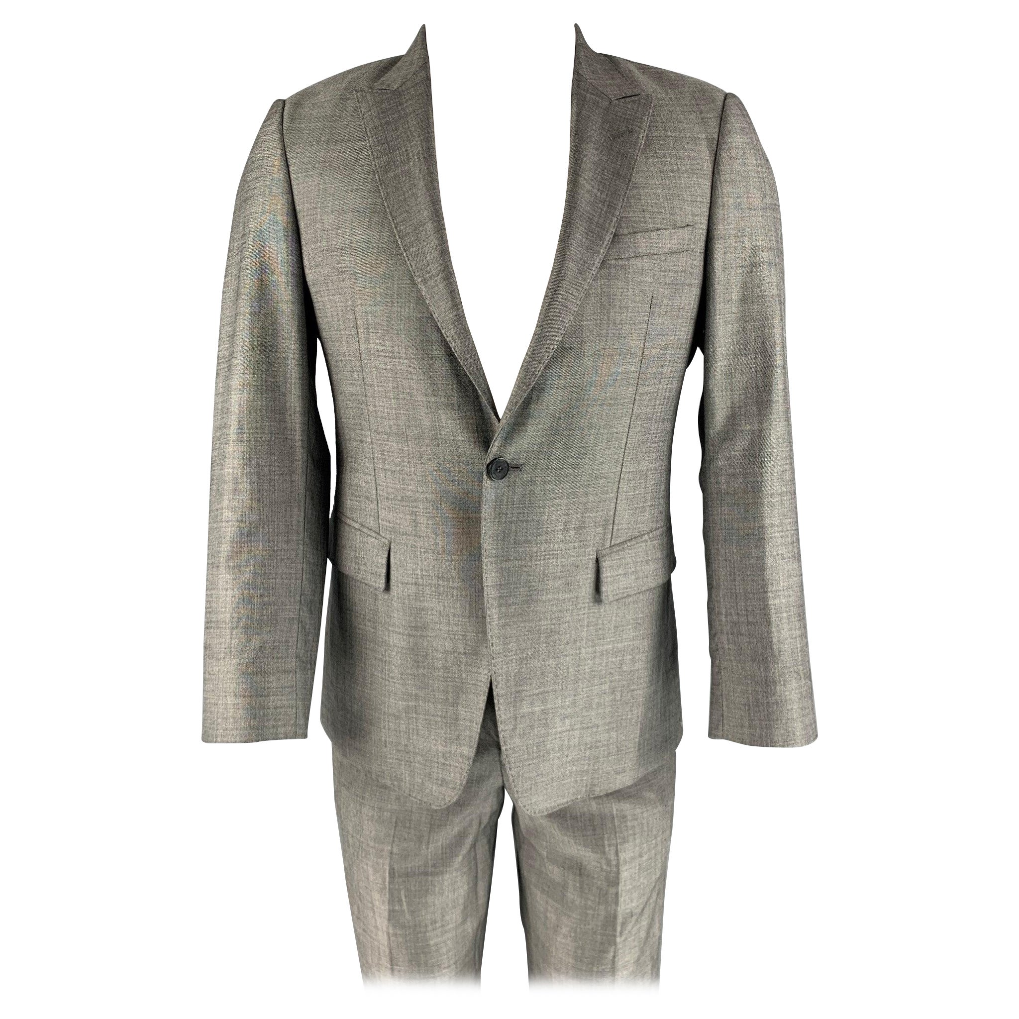 EMPORIO ARMANI Size 36 Grey Solid Wool Silk Peak Lapel  Suit For Sale