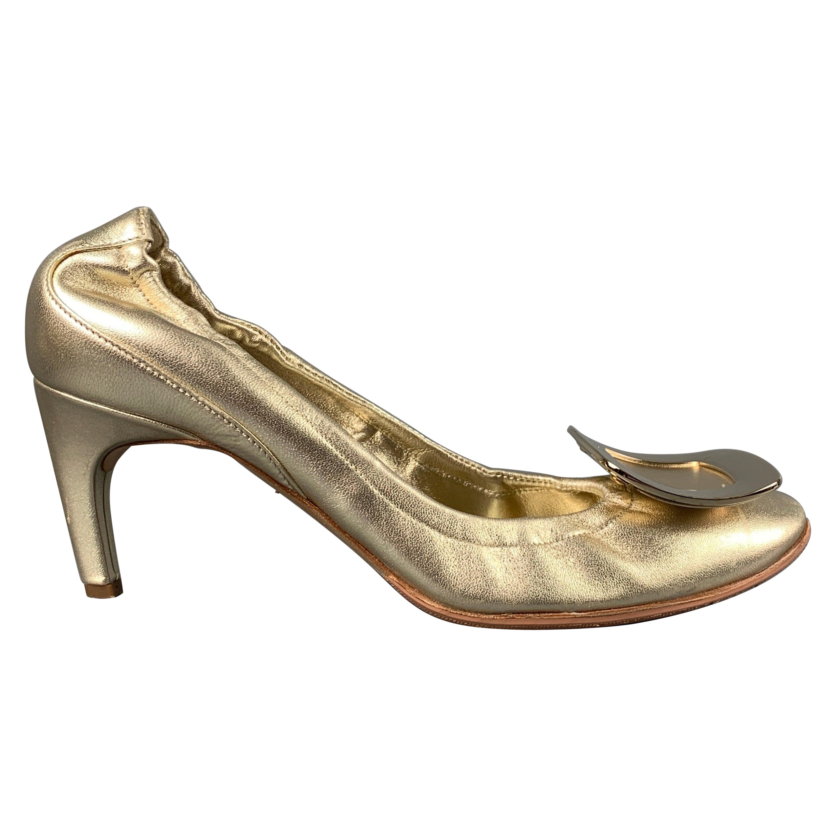 ROGER VIVIER Size 6 Gold Leather Pumps