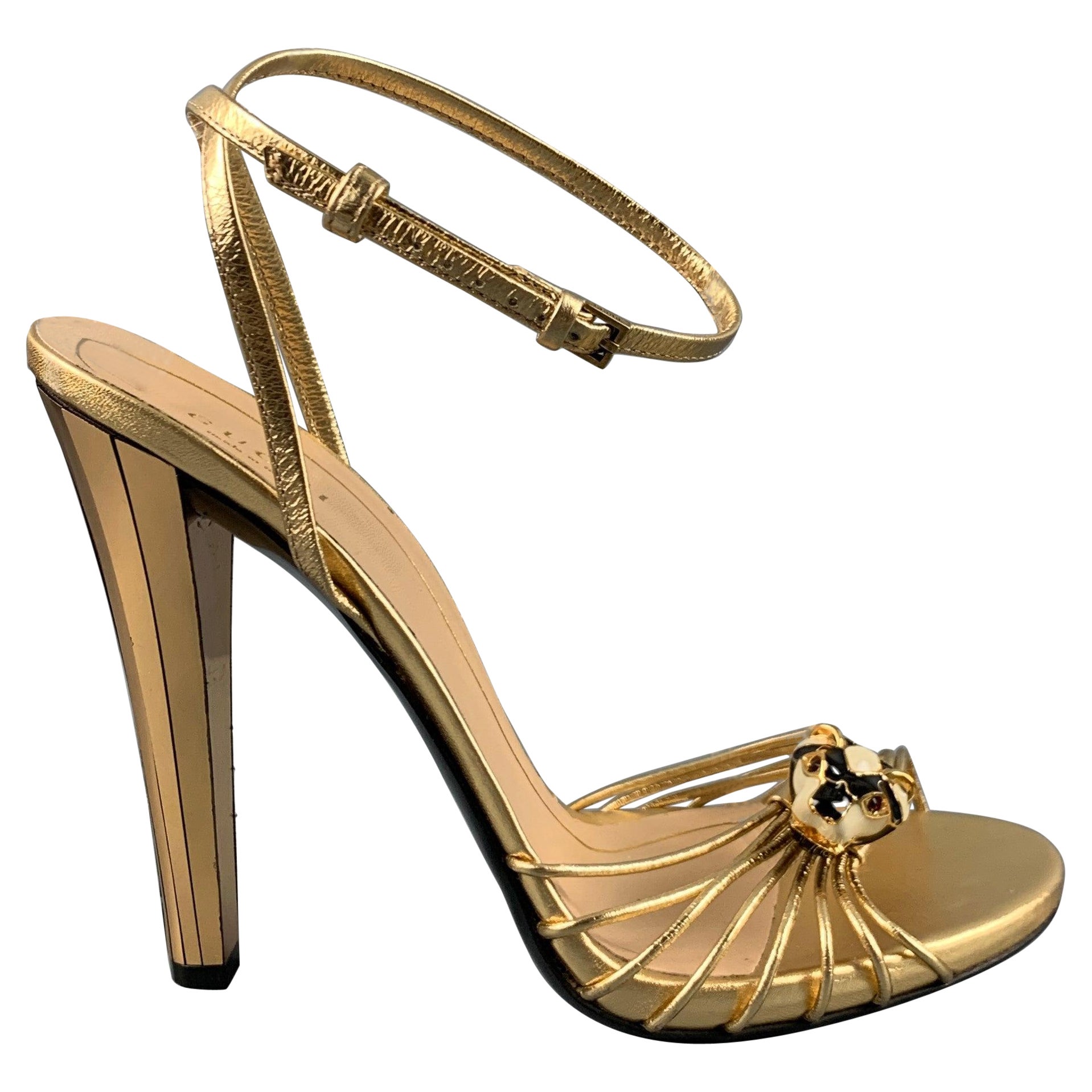 GUCCI Size 9 Gold Leather Ankle Strap Sandals