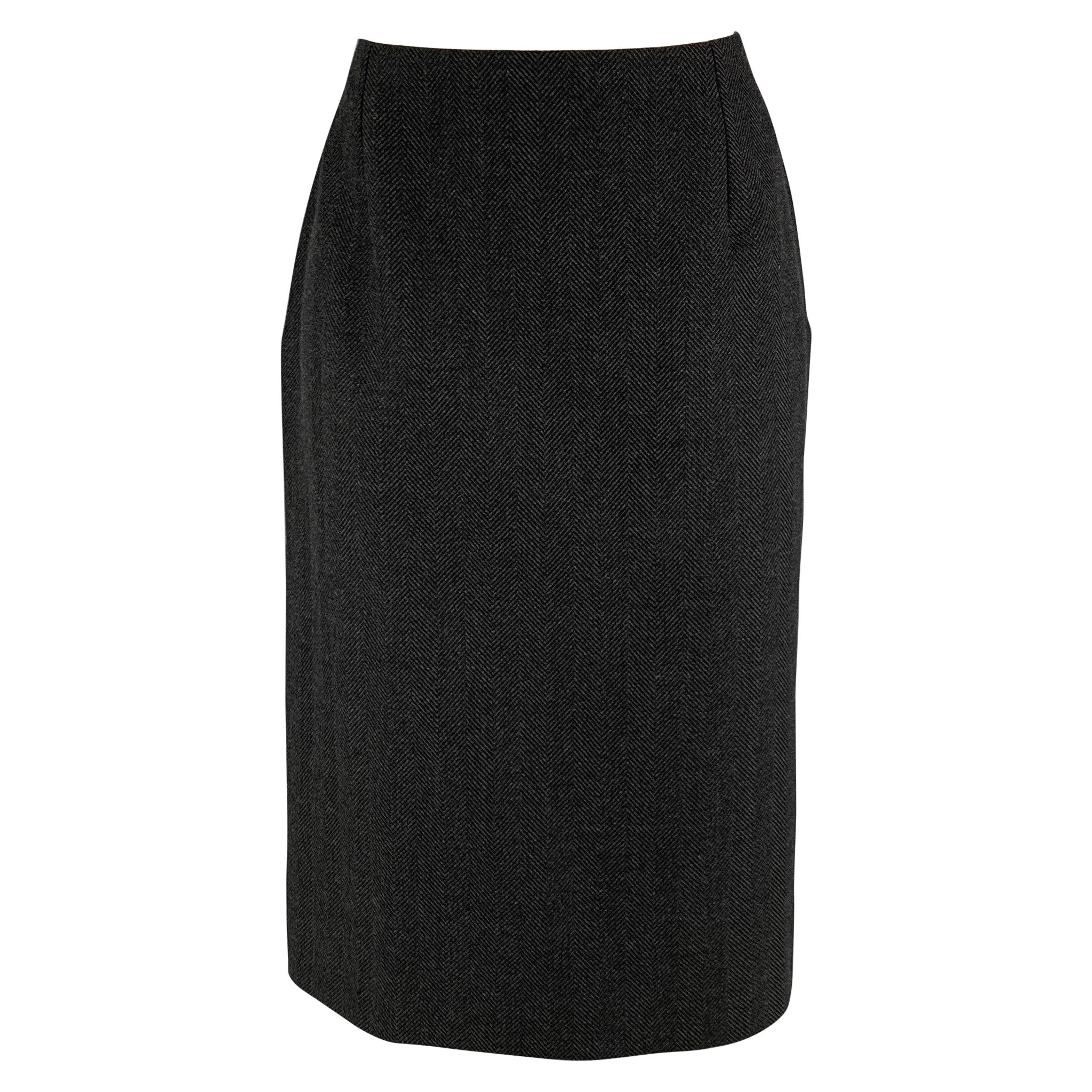 LOUIS VUITTON Size 8 Black Wool Polyester Herringbone Pencil Mid-Calf Skirt For Sale