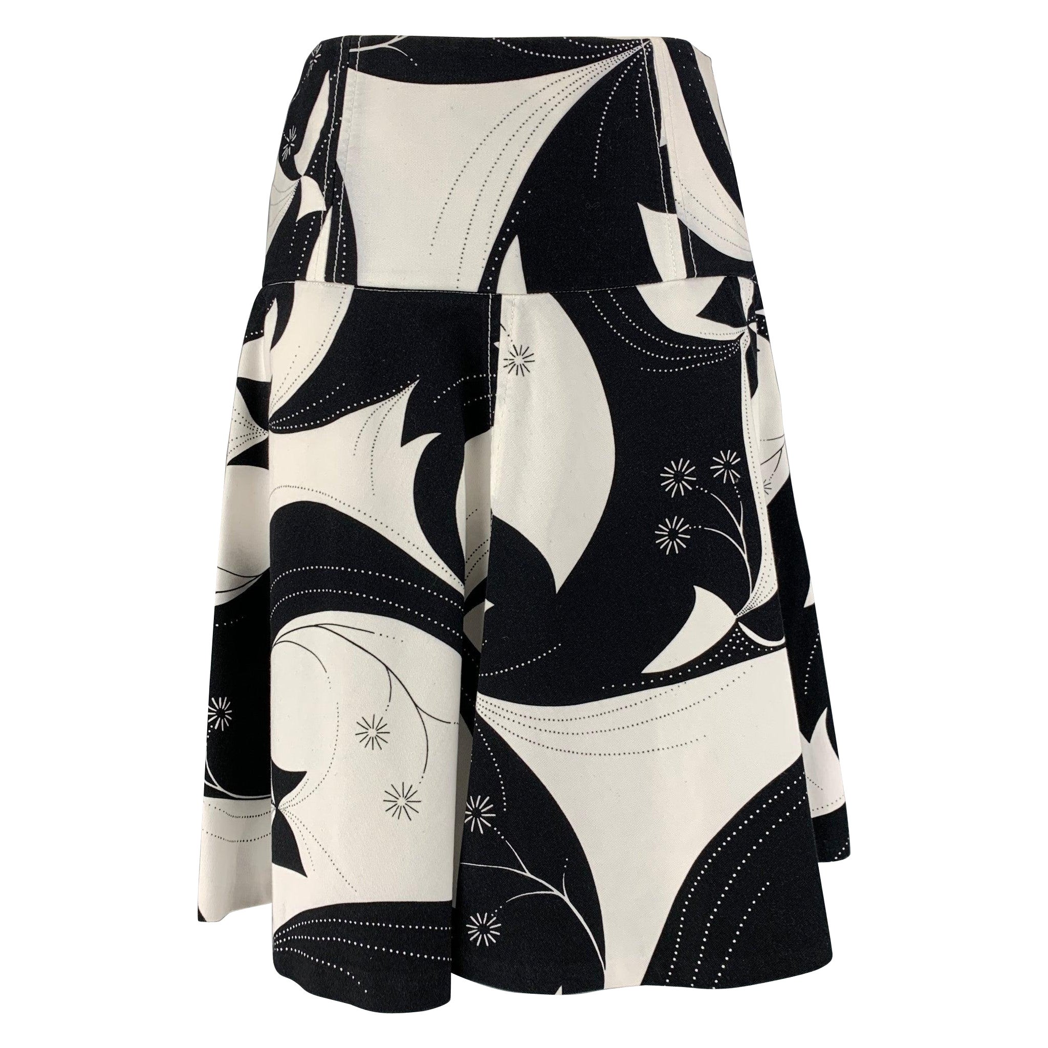 DOLCE & GABBANA Size 4 Black White Cotton Abstract Circle Skirt For Sale