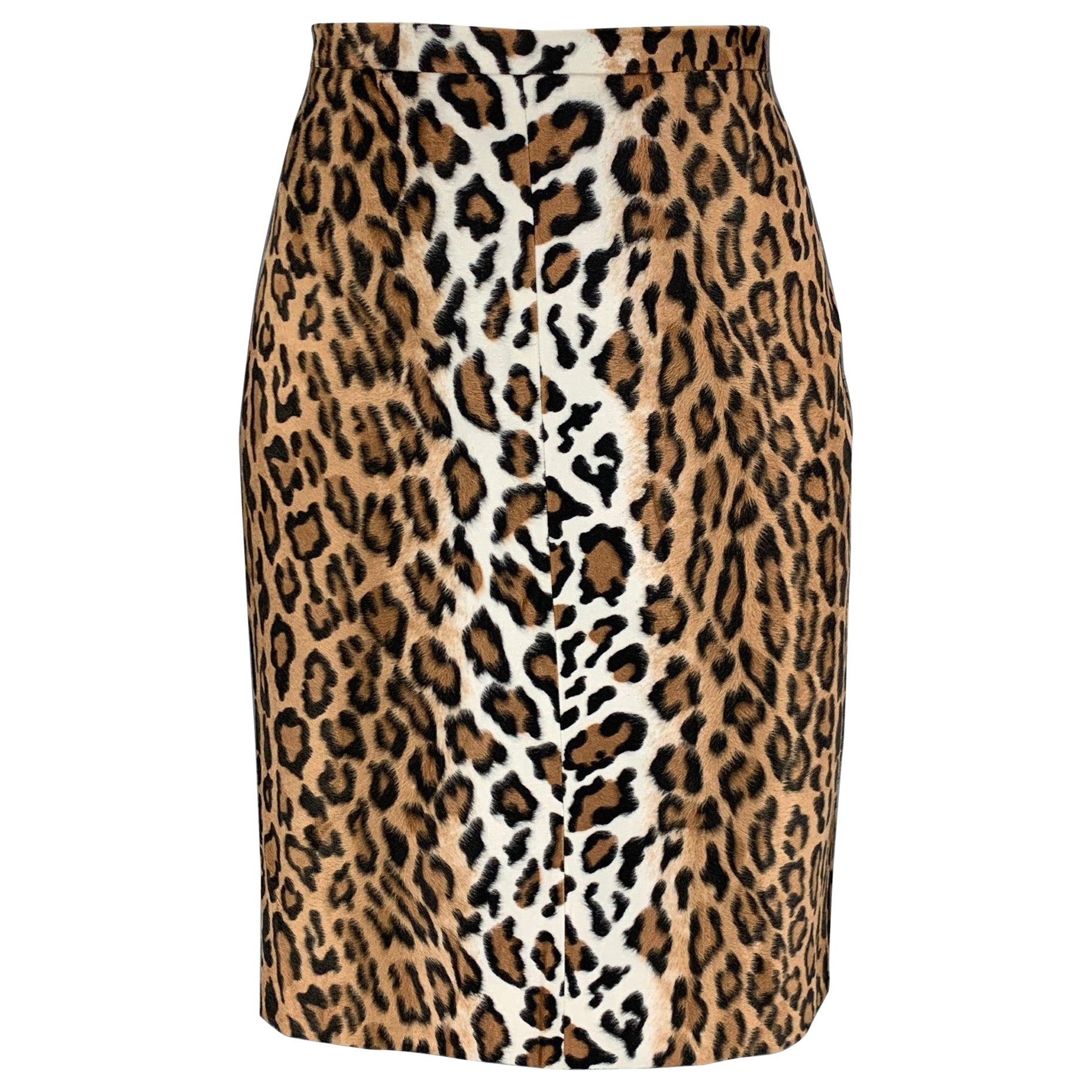 CHEAP and CHIC by MOSCHINO Size 10 Beige Acetate Rayon Animal Print Pencil Skirt For Sale