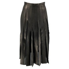 Used BURBERRY LONDON Size 2 Black Silk Mixed Fabrics Pleated Mid-Calf Skirt