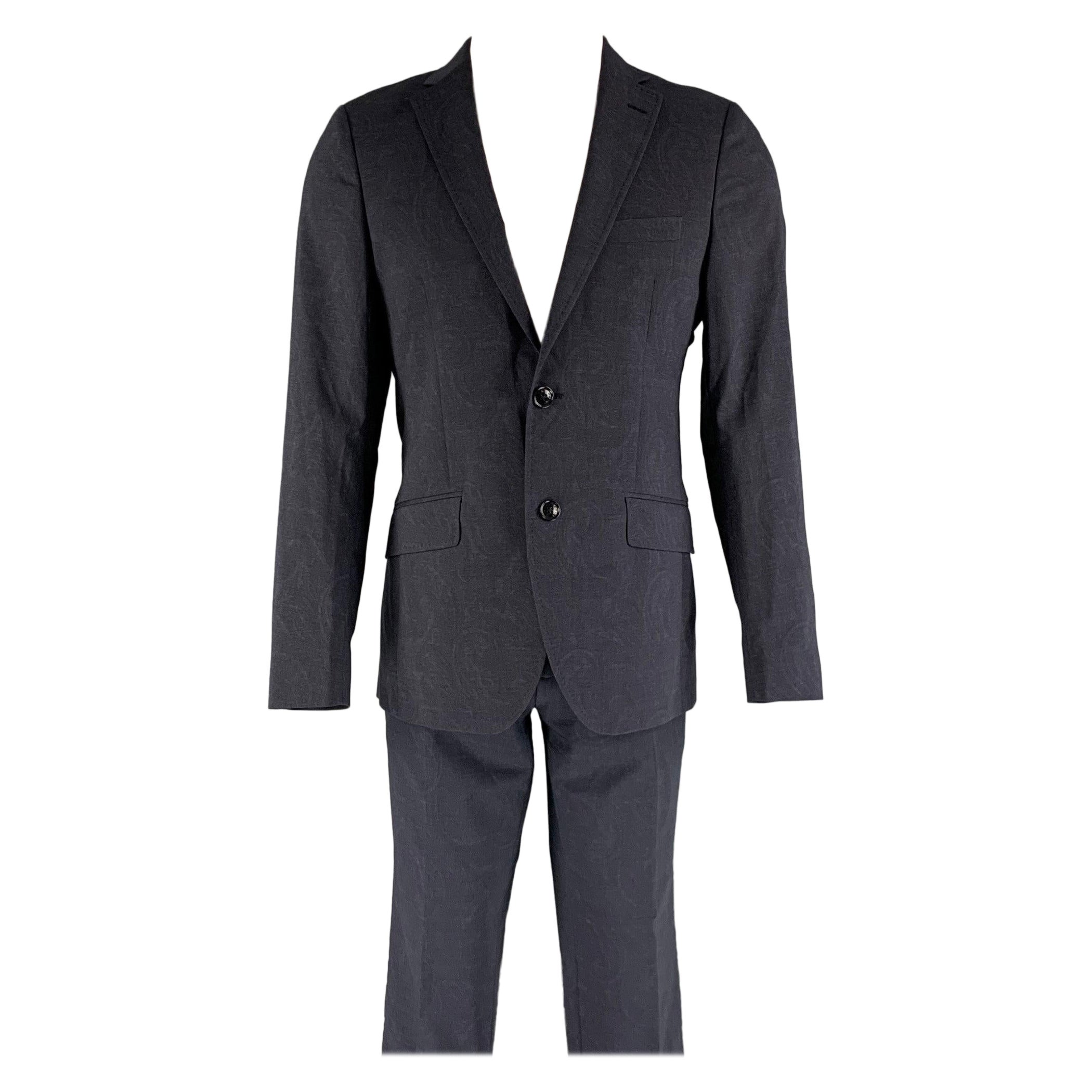 ETRO Size 38 Navy Paisley Wool  Elastane Notch Lapel 32 31 Suit For Sale
