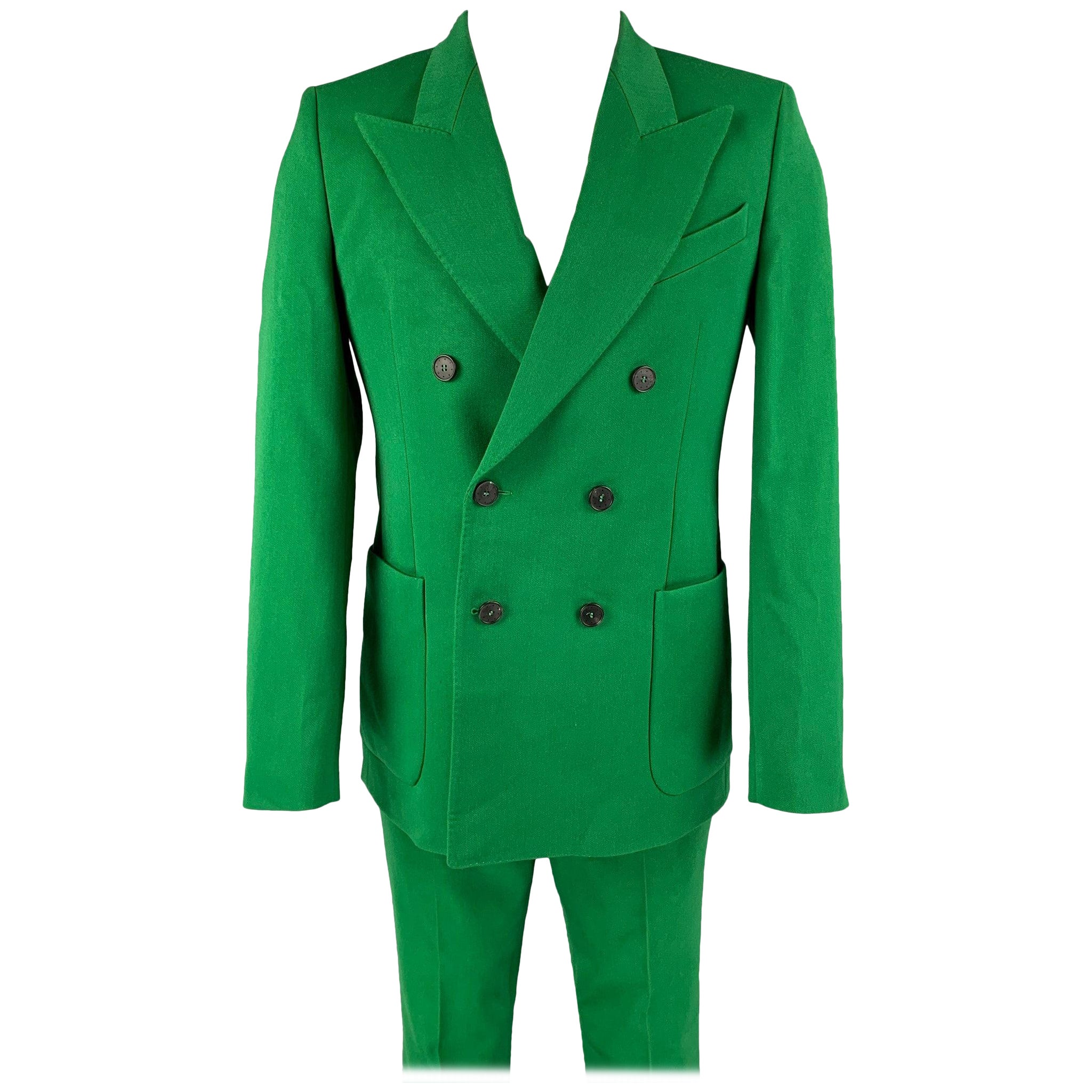 GIVENCHY Pre-Spring 2020 Size 38 Green Polyester Wool Double Breasted Suit For Sale