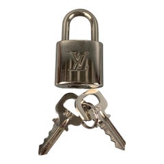 Vintage LOUIS VUITTON 303 Silver Metal Padlock & Key