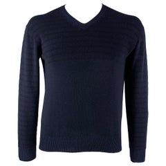 JUNYA WATANABE Pullover aus Wollmischung mit V-Ausschnitt in Marineblau mit schwarzen Streifen