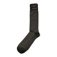 SAKS FIFTH AVENUE Taille unique chaussettes grises à pois en coton mélangé