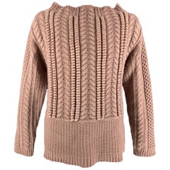 BURBERRY PRORSUM Resort 2013 - Pull en laine tricotée à câbles roses, taille XL