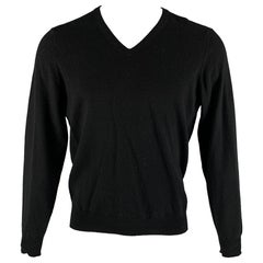 SAKS FIFTH AVENUE Size M Black Cashmere V-Neck Pullover