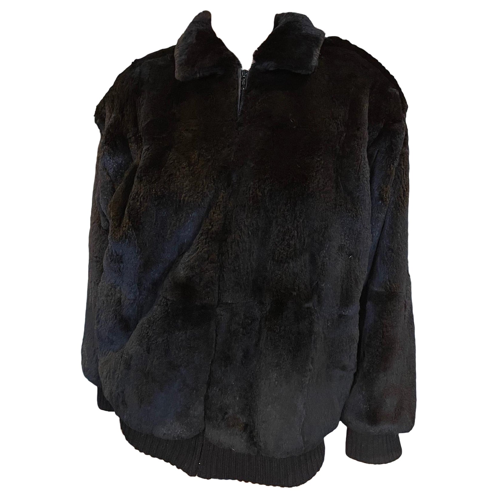 1980er Jahre Weiche schwarze Pelz-Zip-up-Jacke  im Angebot