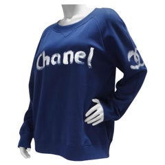 Chanel 2013 Limitierte Auflage Navy Logo Sweatshirt