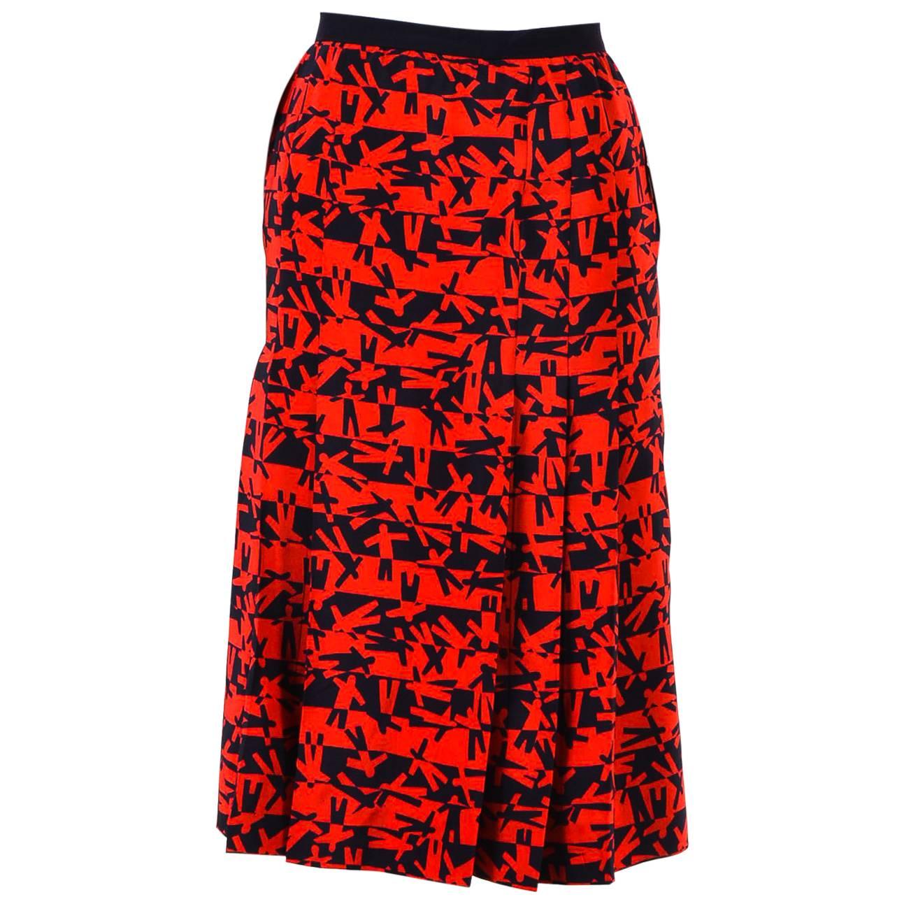Vintage Chanel Boutique Red Black Silk Abstract Printed Skirt For Sale