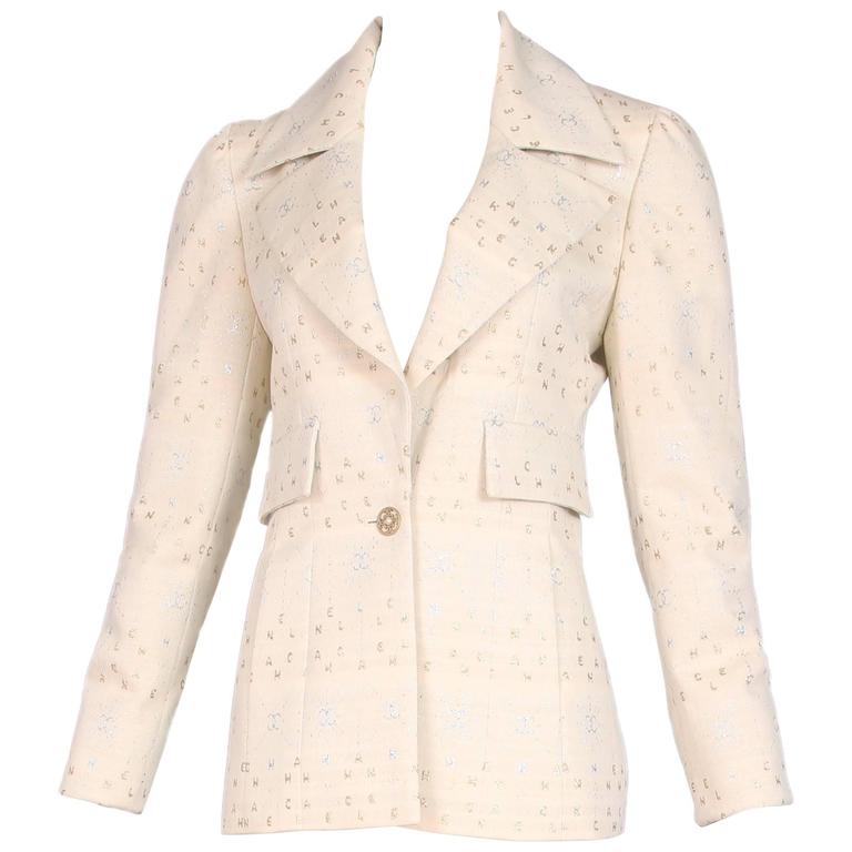 2001 Chanel Creme Colored Wool Blazer Jacket w/Silver and Gold 