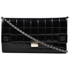 Chanel Black & Silver Tone Patent Leather Chain Strap "Chocolate Bar" Clutch