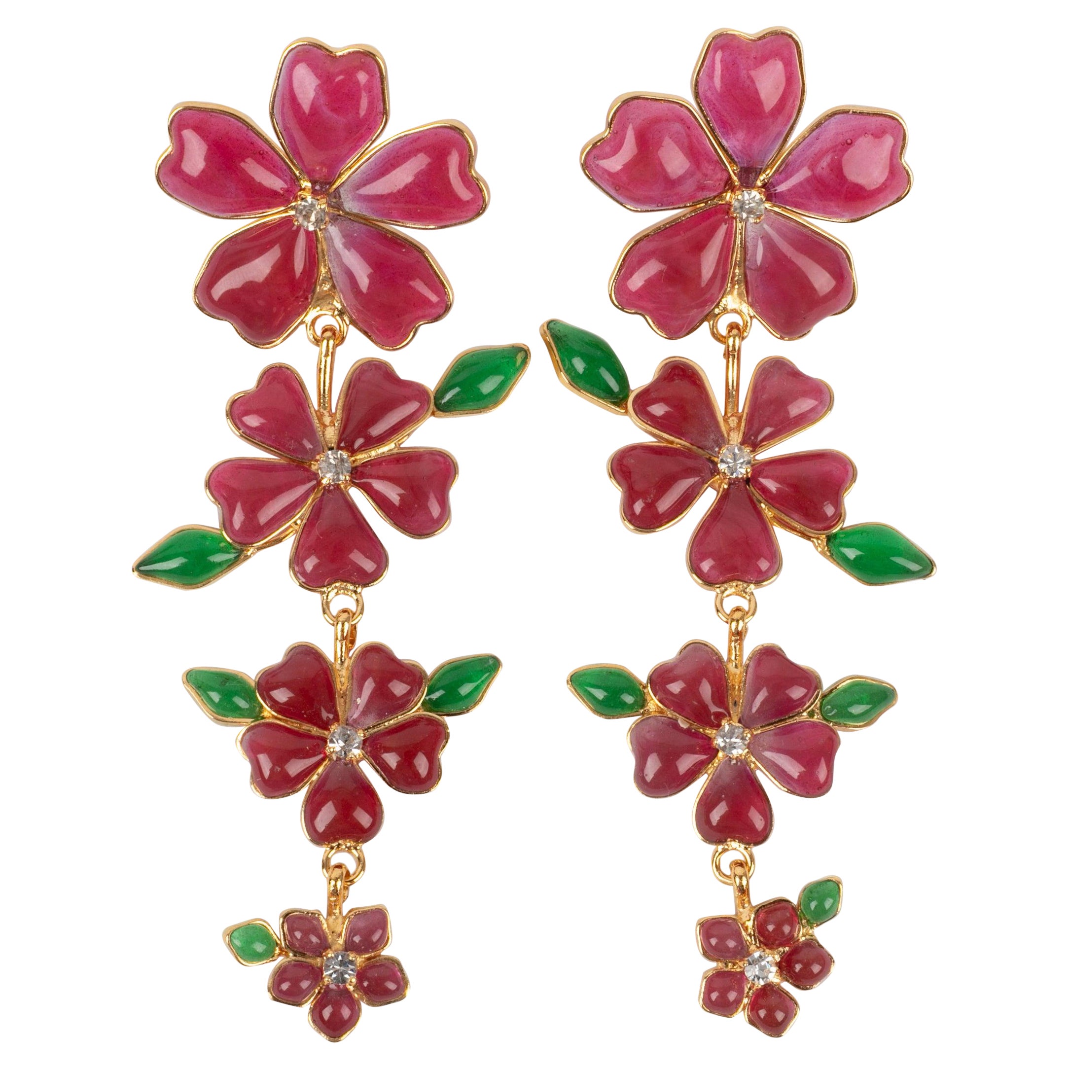 Augustine Golden Metal Earrings with Glass Paste in Red and Dark Red Tones For Sale